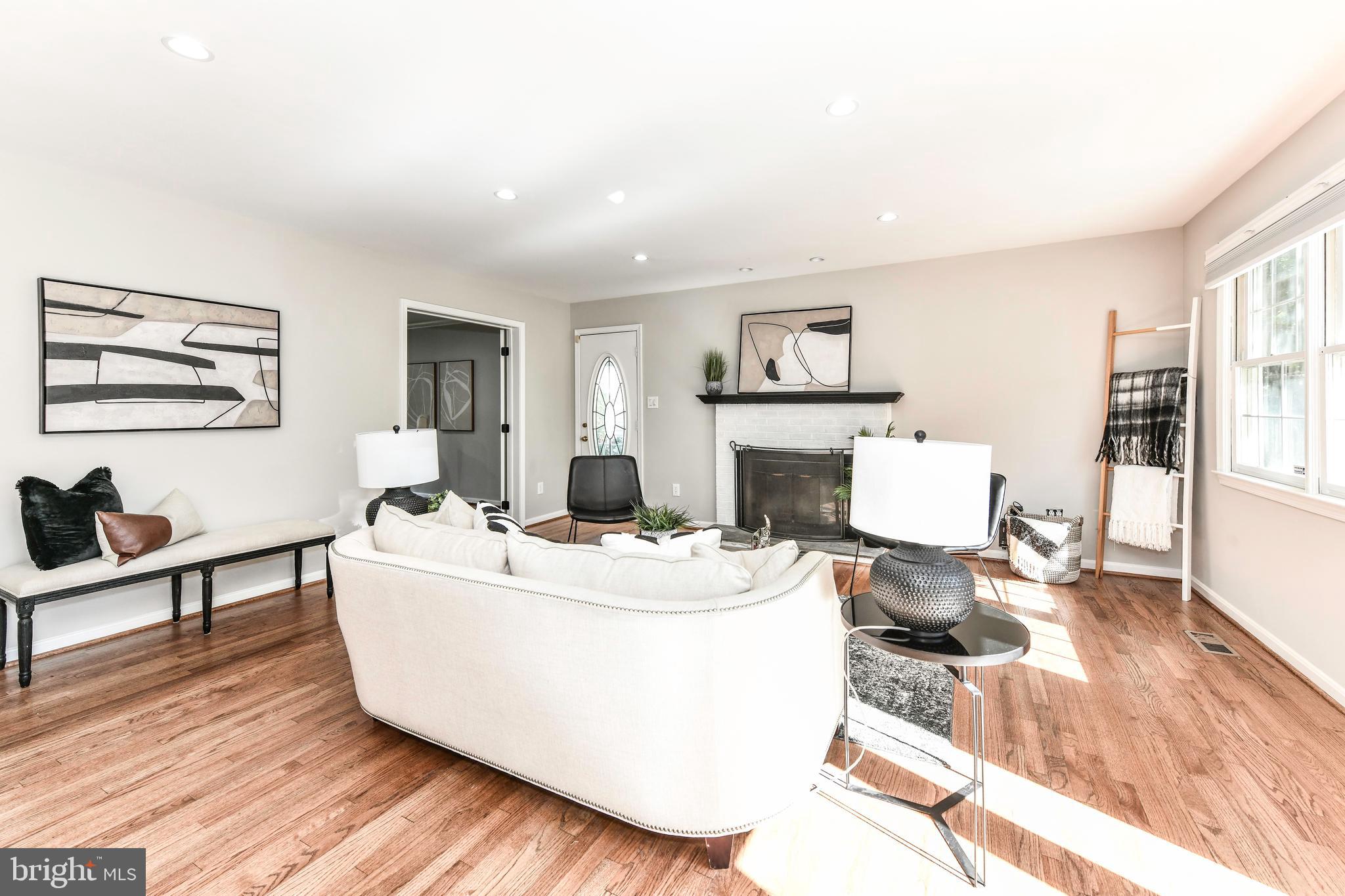 43533 GOLDEN MEADOW CIR