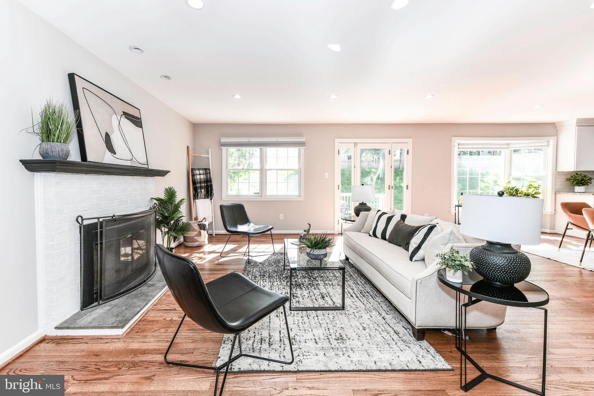 43533 GOLDEN MEADOW CIR