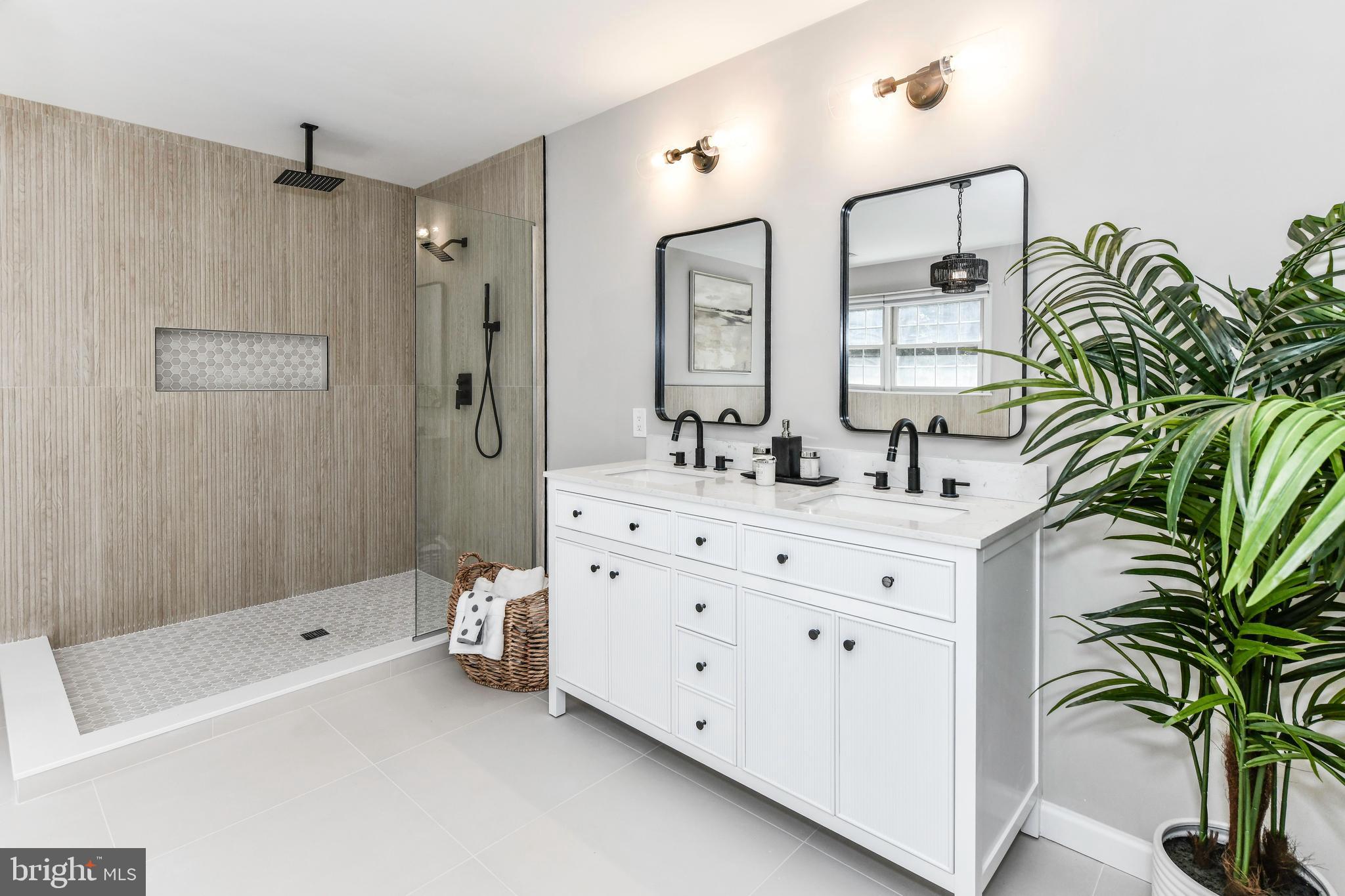 43533 GOLDEN MEADOW CIR