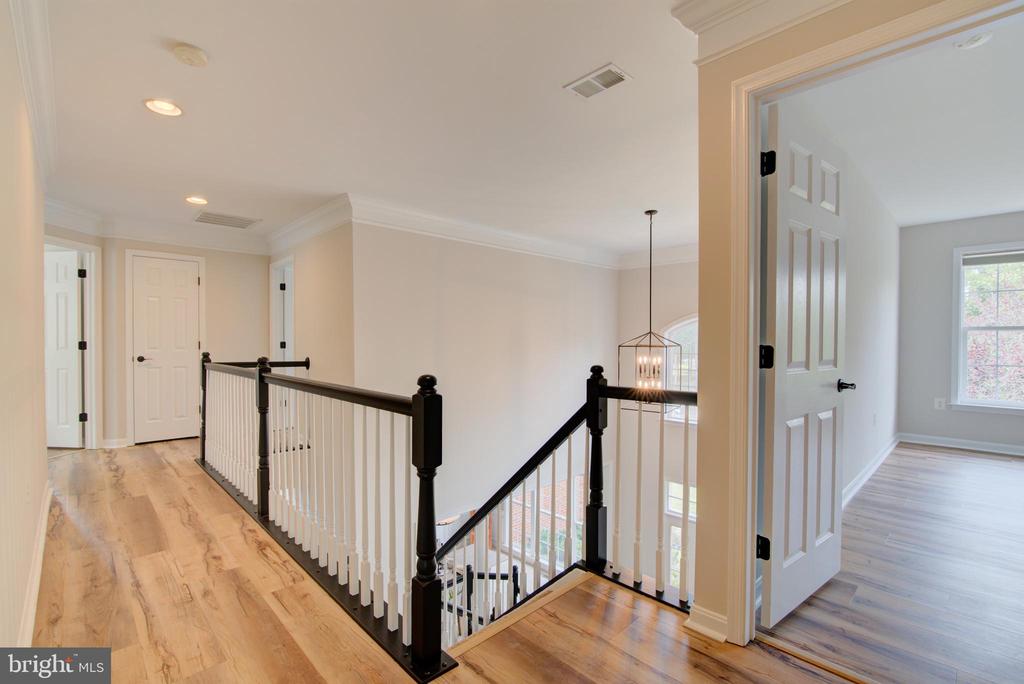 42346 Ponderosa Dr