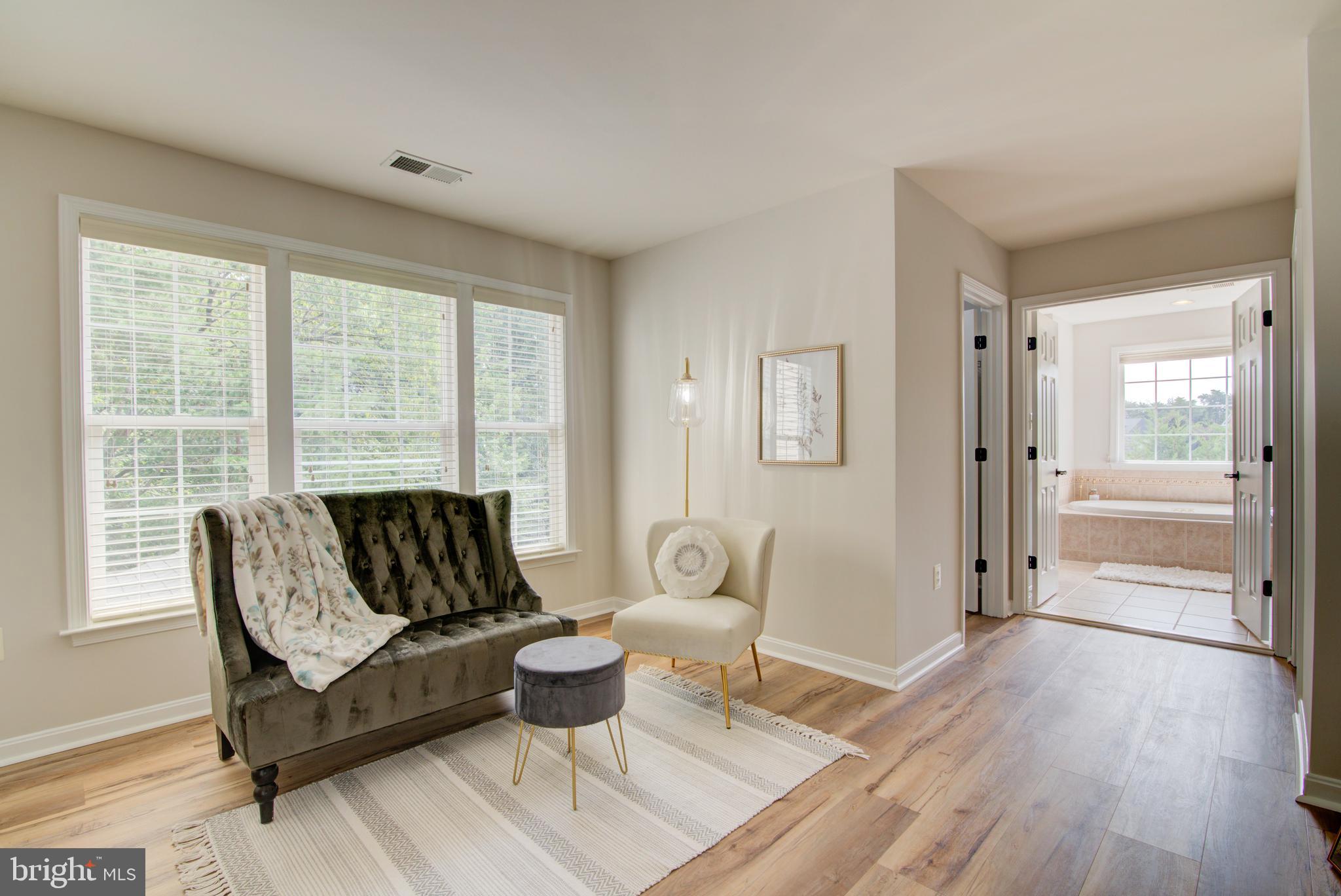 42346 Ponderosa Dr