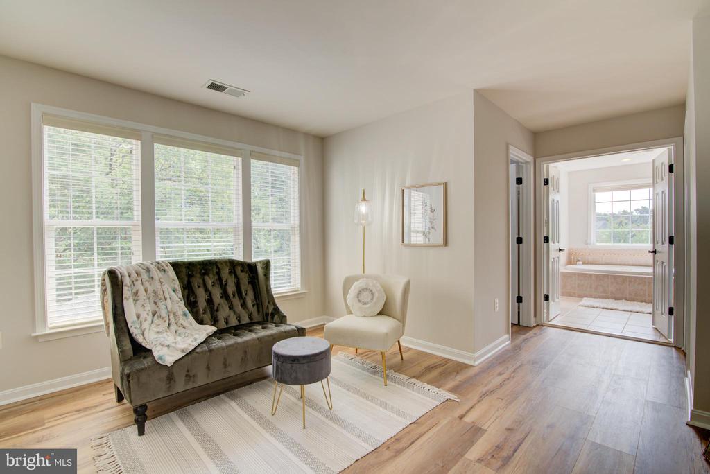 42346 Ponderosa Dr