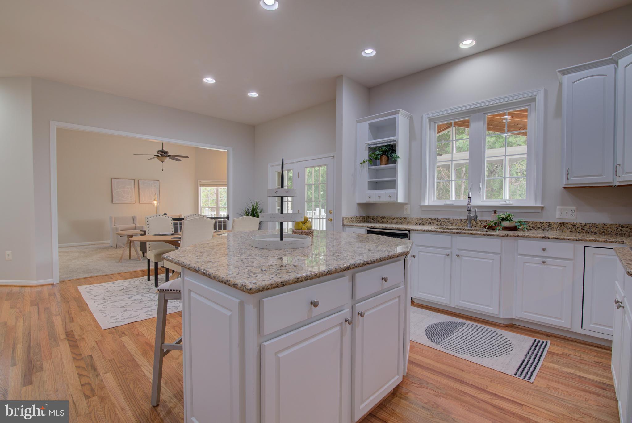 42346 Ponderosa Dr