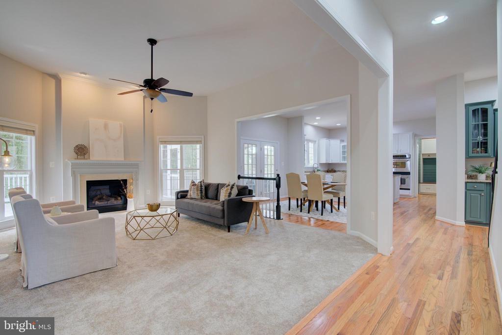 42346 Ponderosa Dr