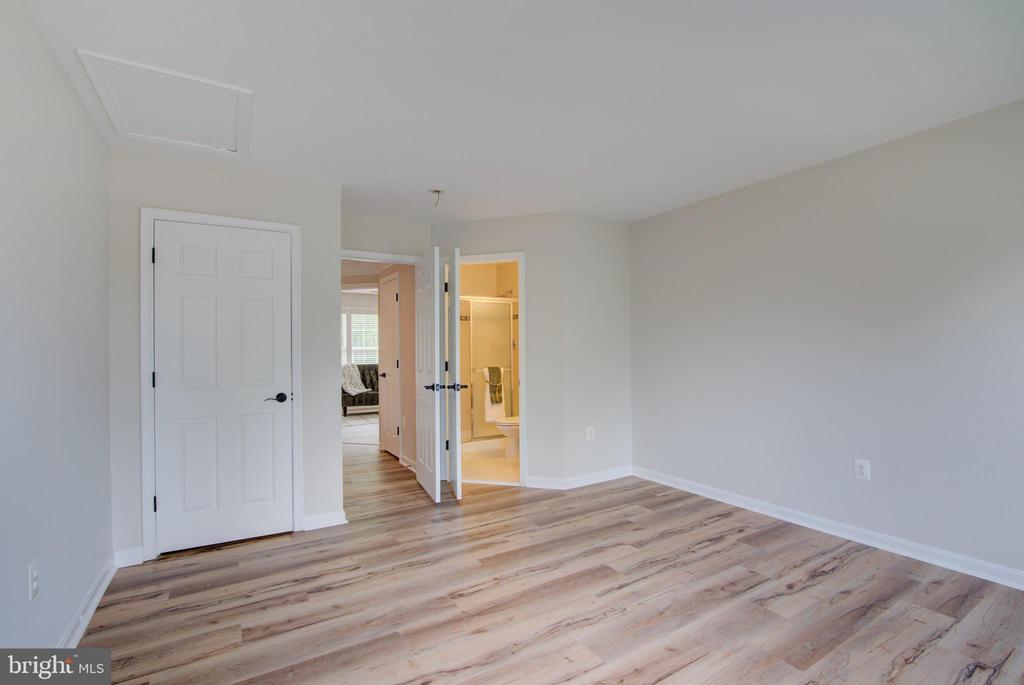42346 Ponderosa Dr