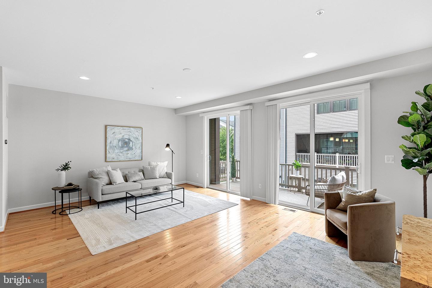 43372 Whitehead Ter