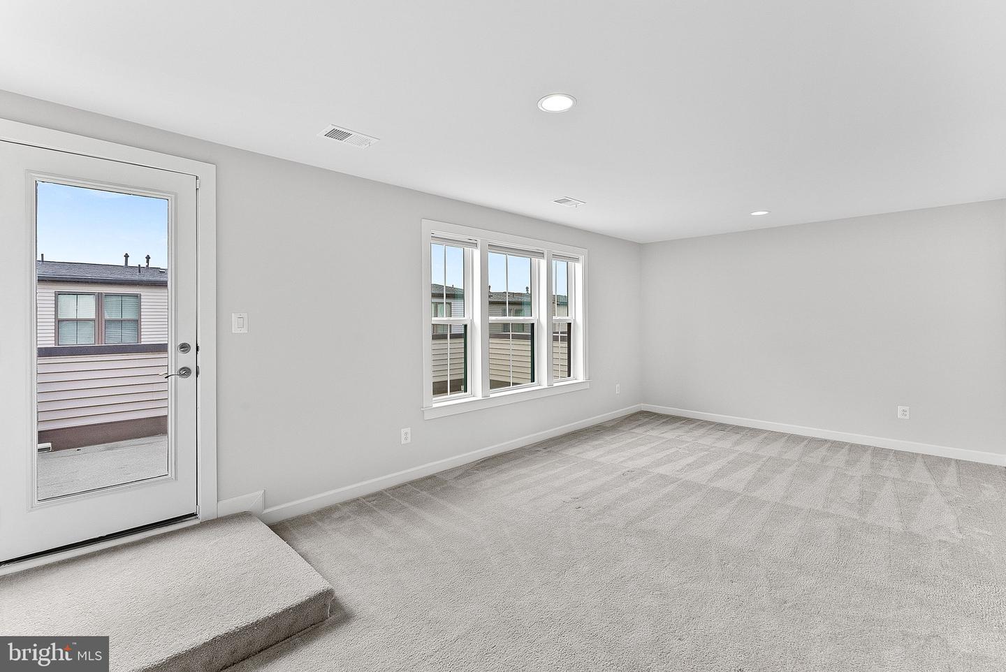 43372 Whitehead Ter
