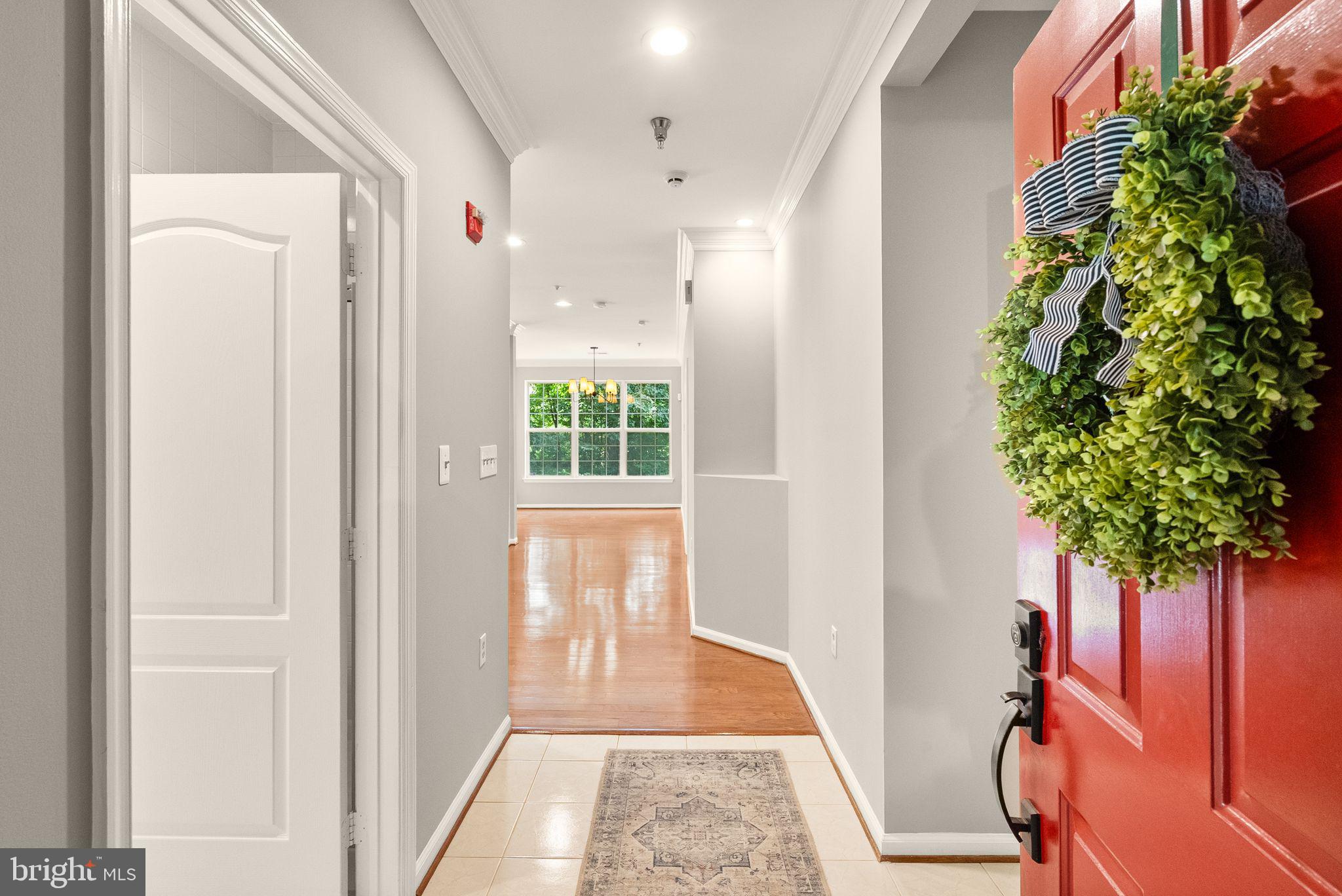 20920 Cedarpost Sq #103