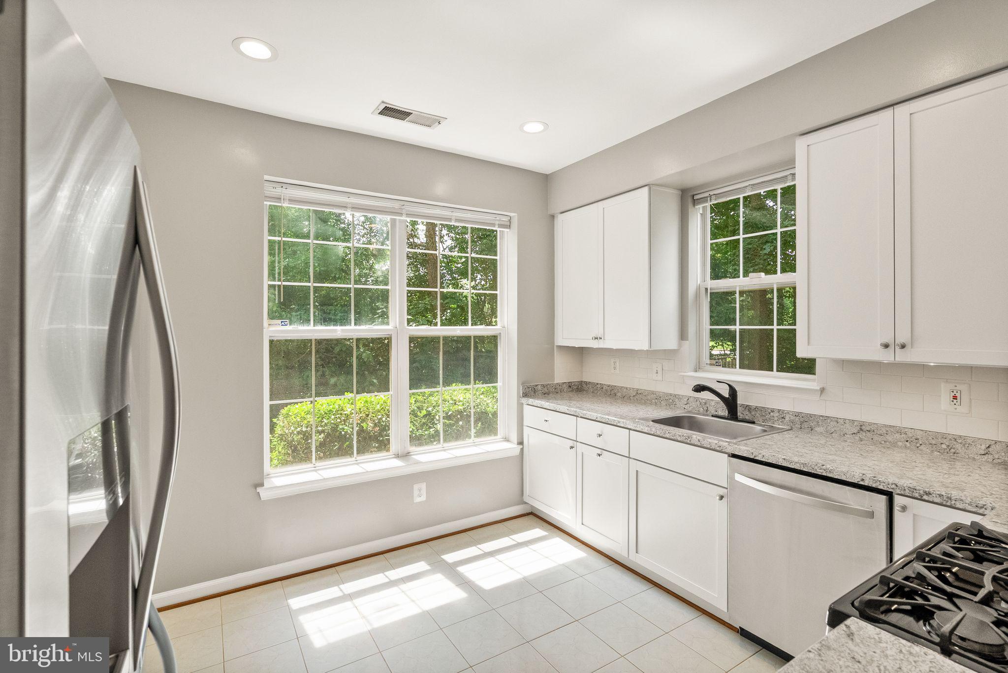 20920 Cedarpost Sq #103