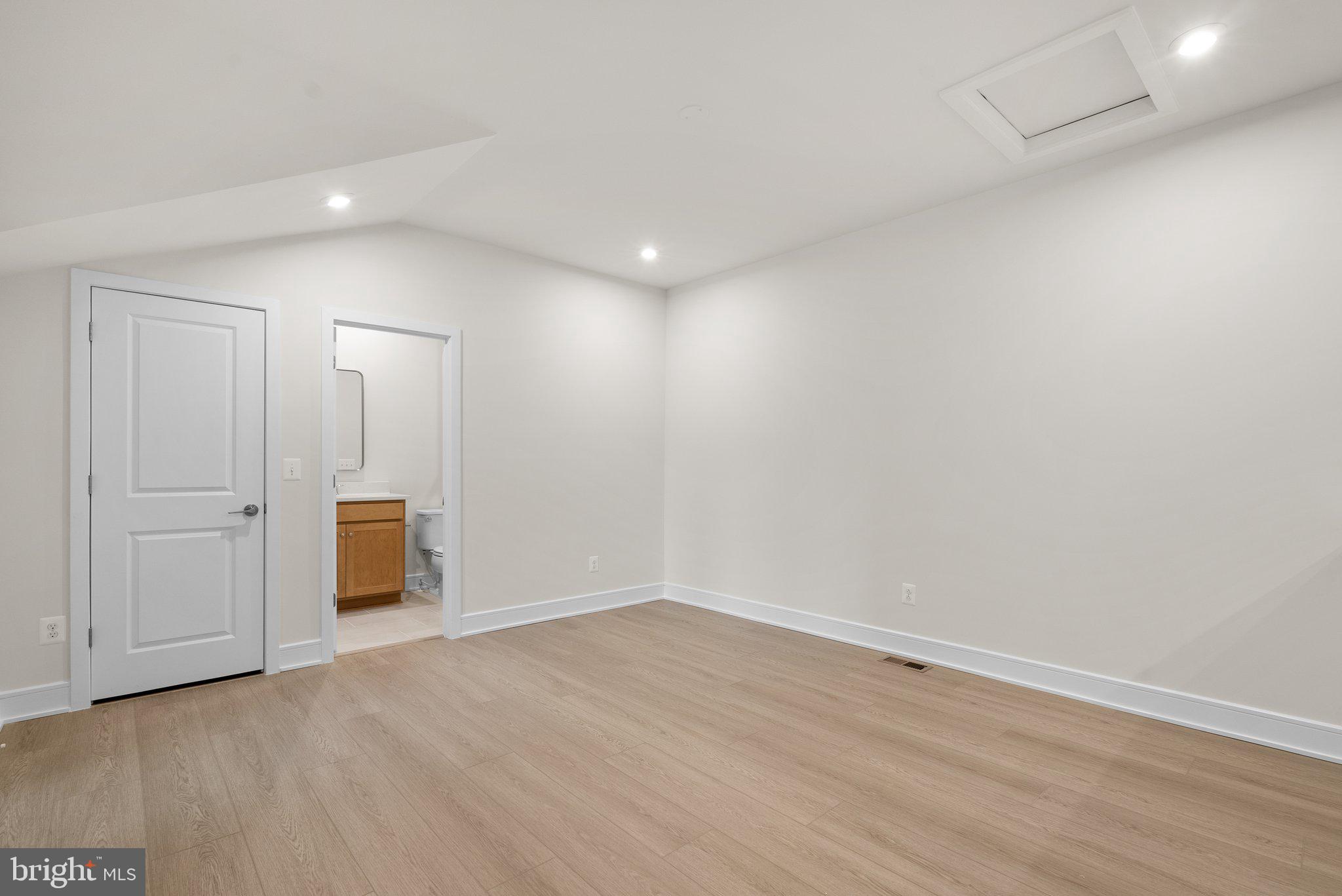 41901 Hogan Forest Ter