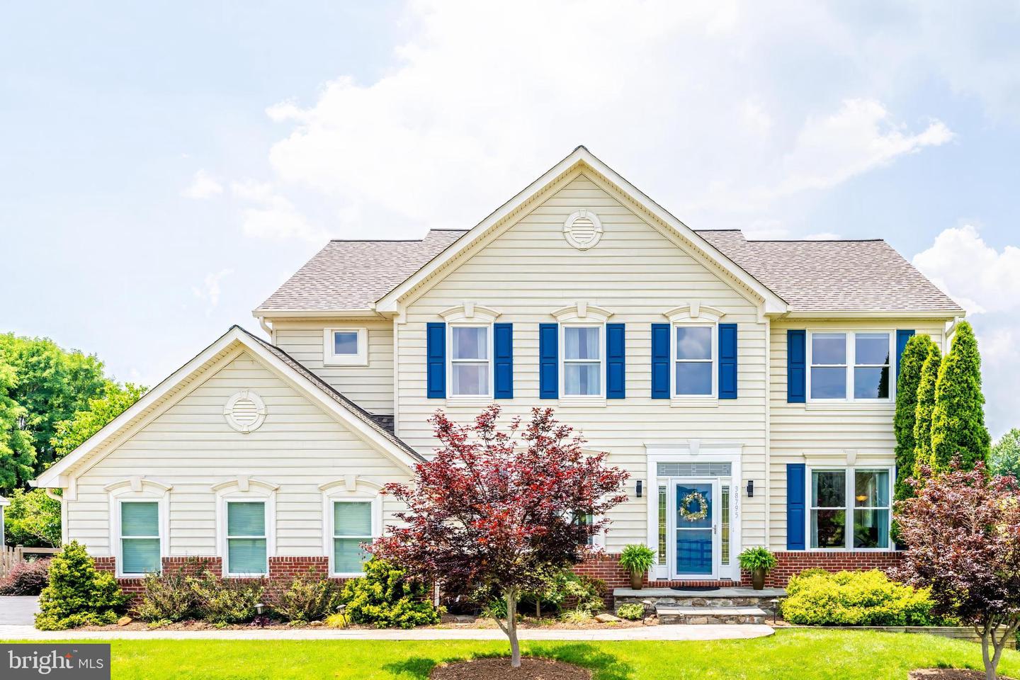 38795 Dutchmans Knoll Dr