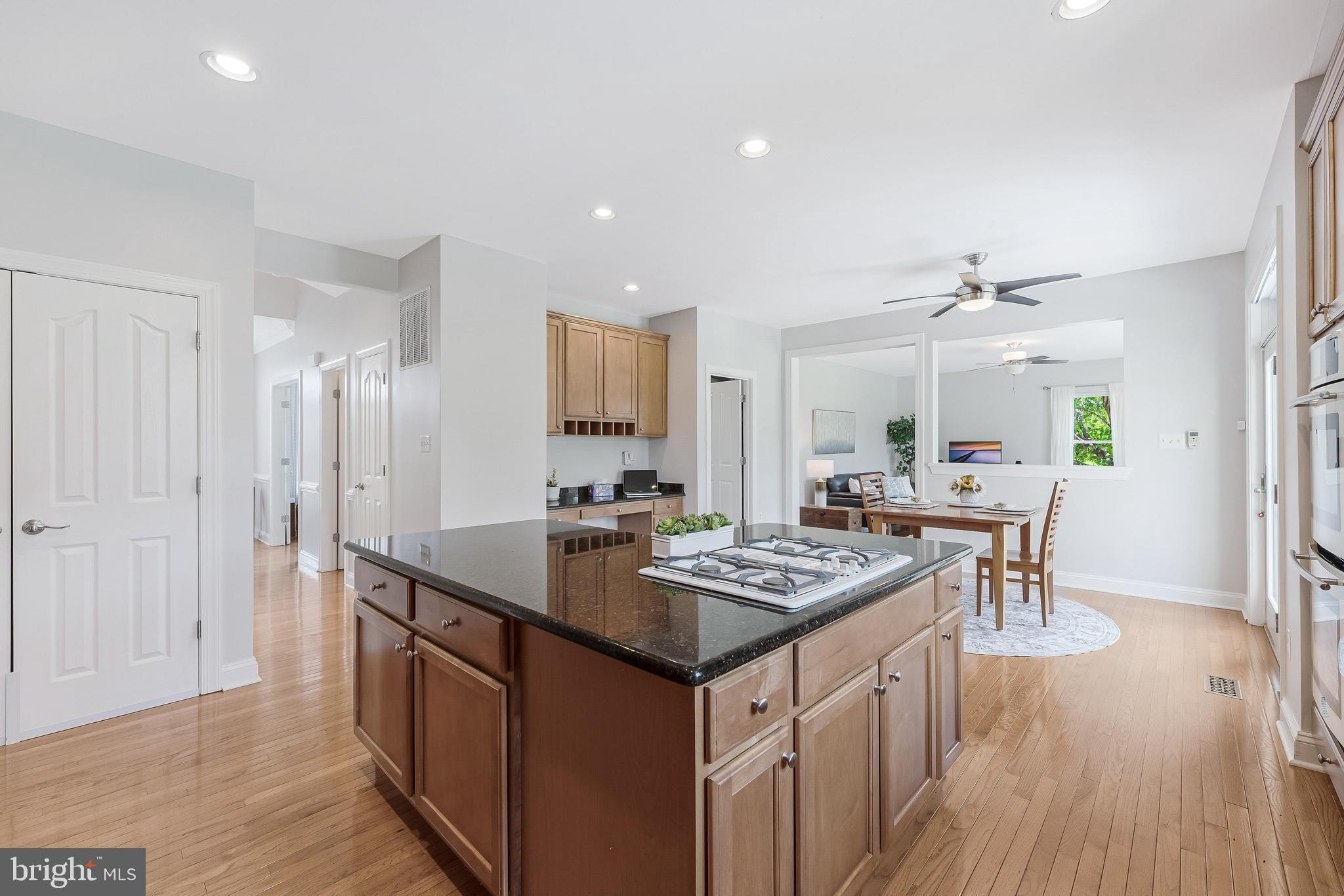 38795 Dutchmans Knoll Dr