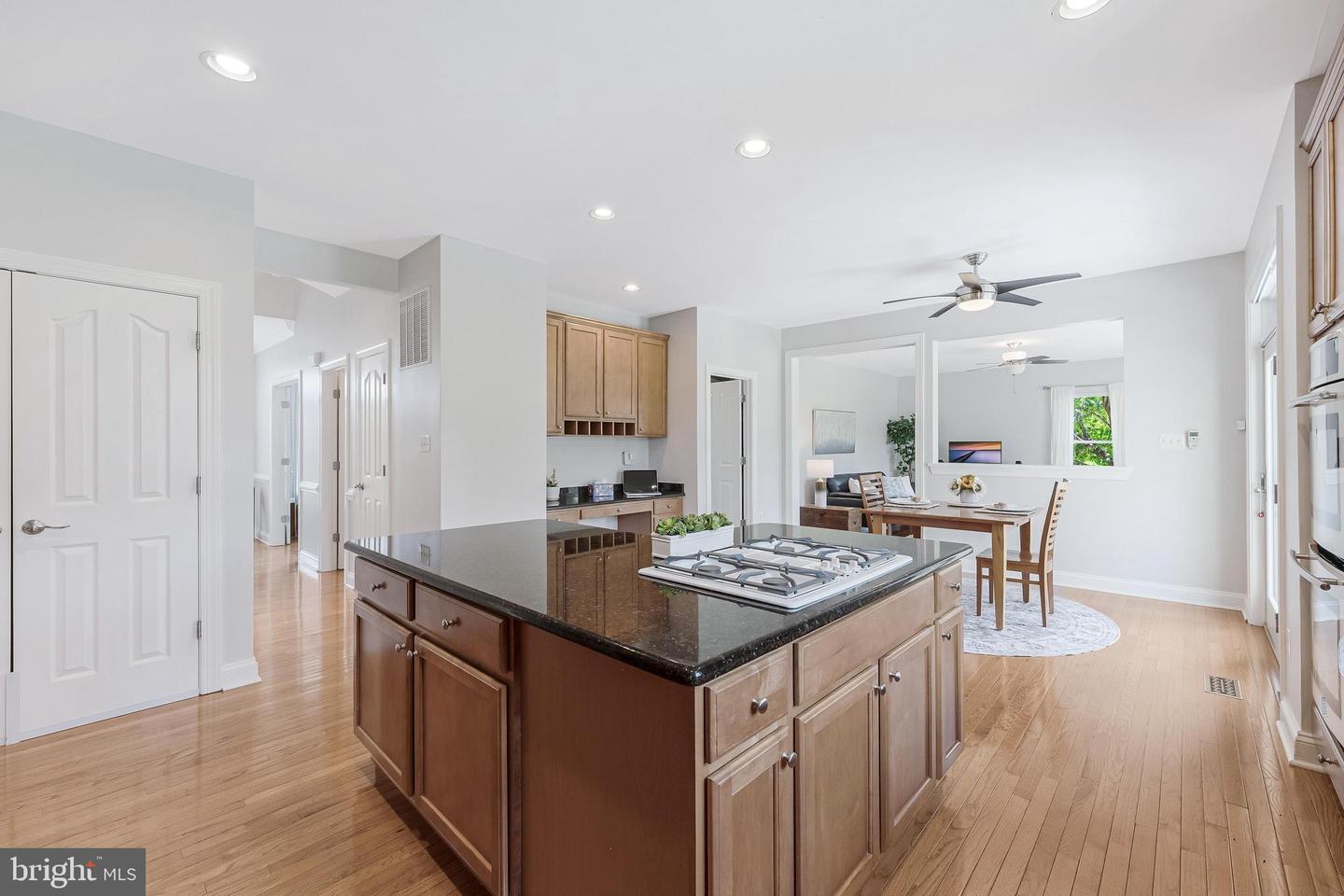 38795 Dutchmans Knoll Dr