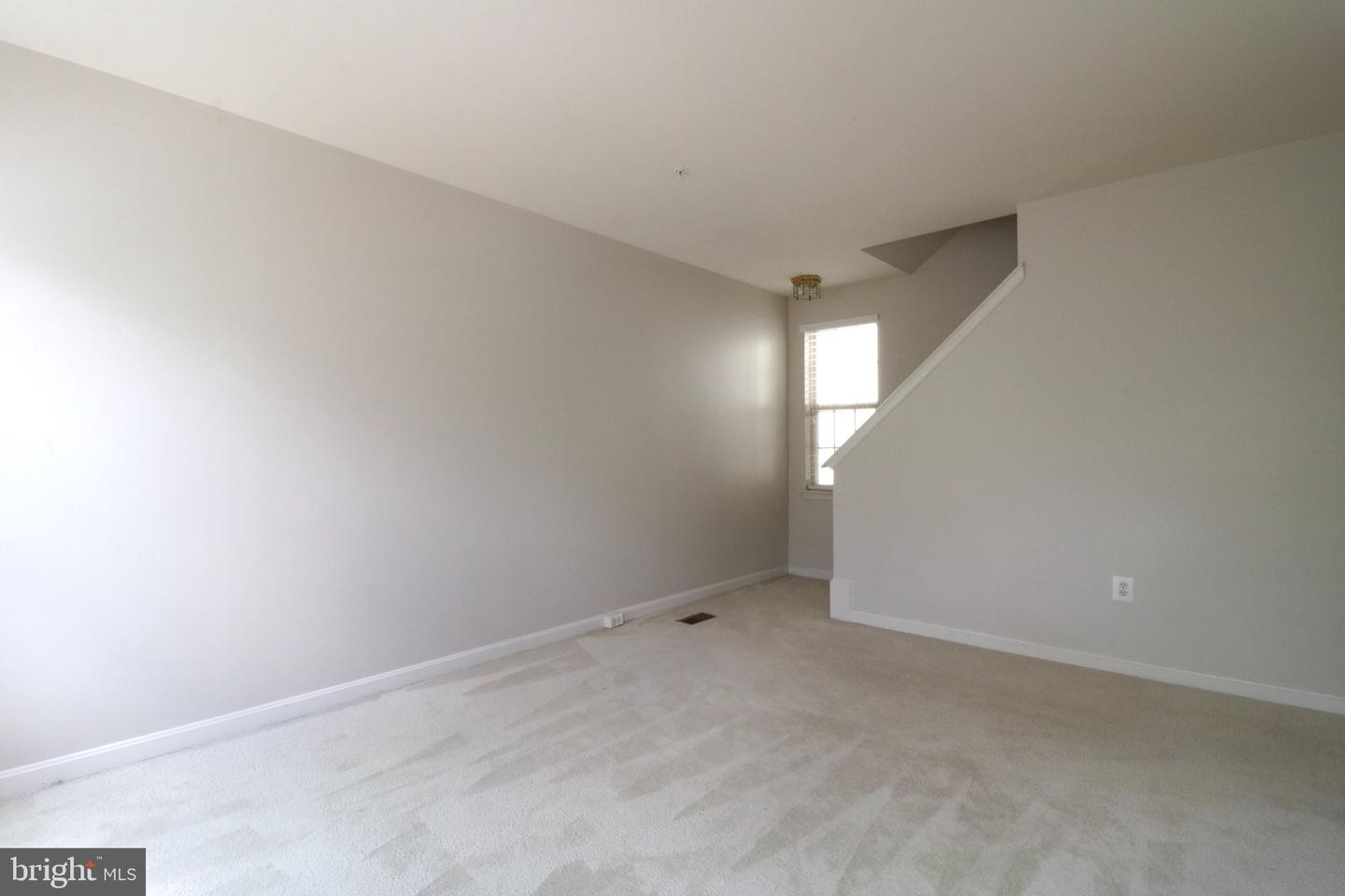 46349 PRYOR SQ