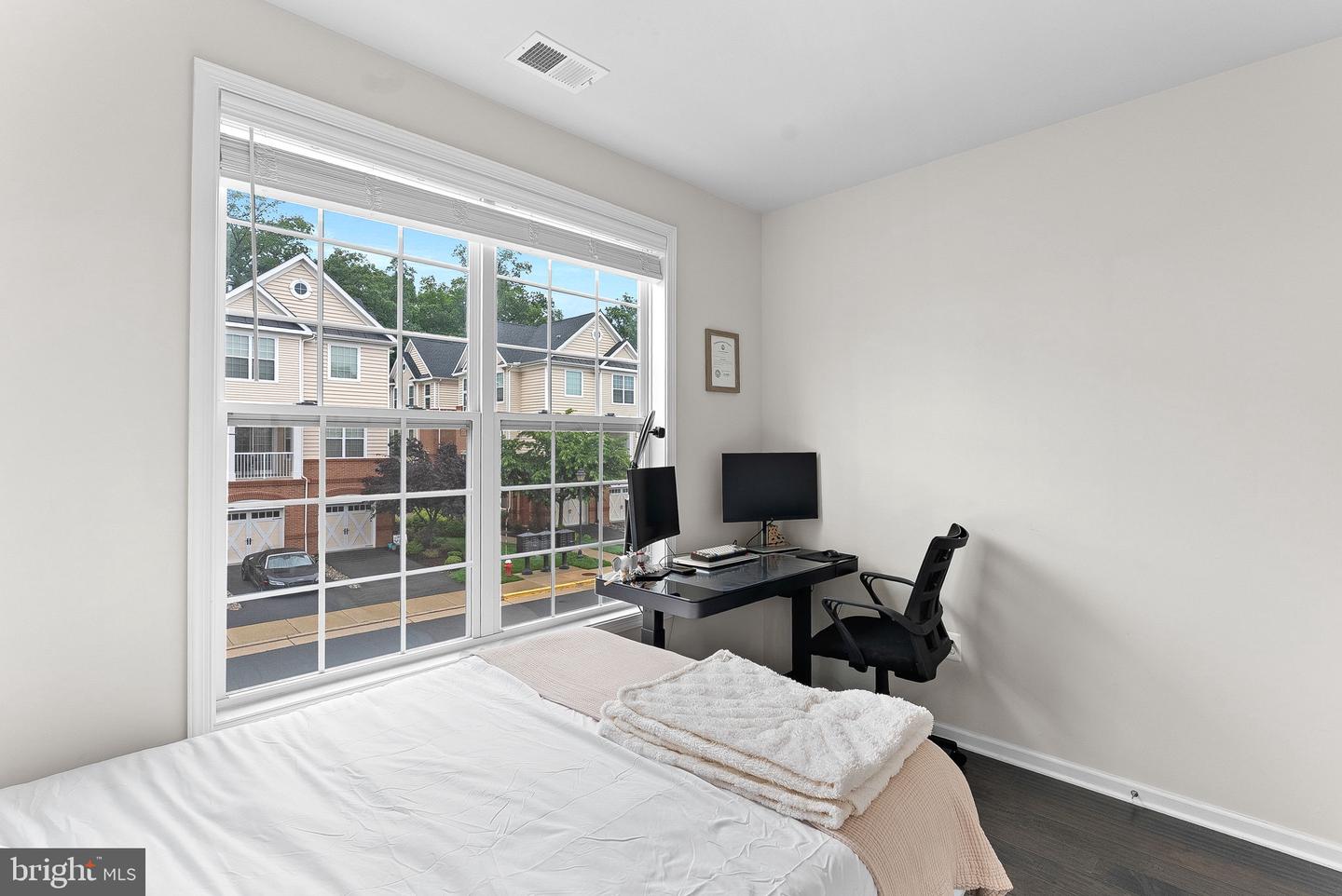 23230 Milltown Knoll Sq #106