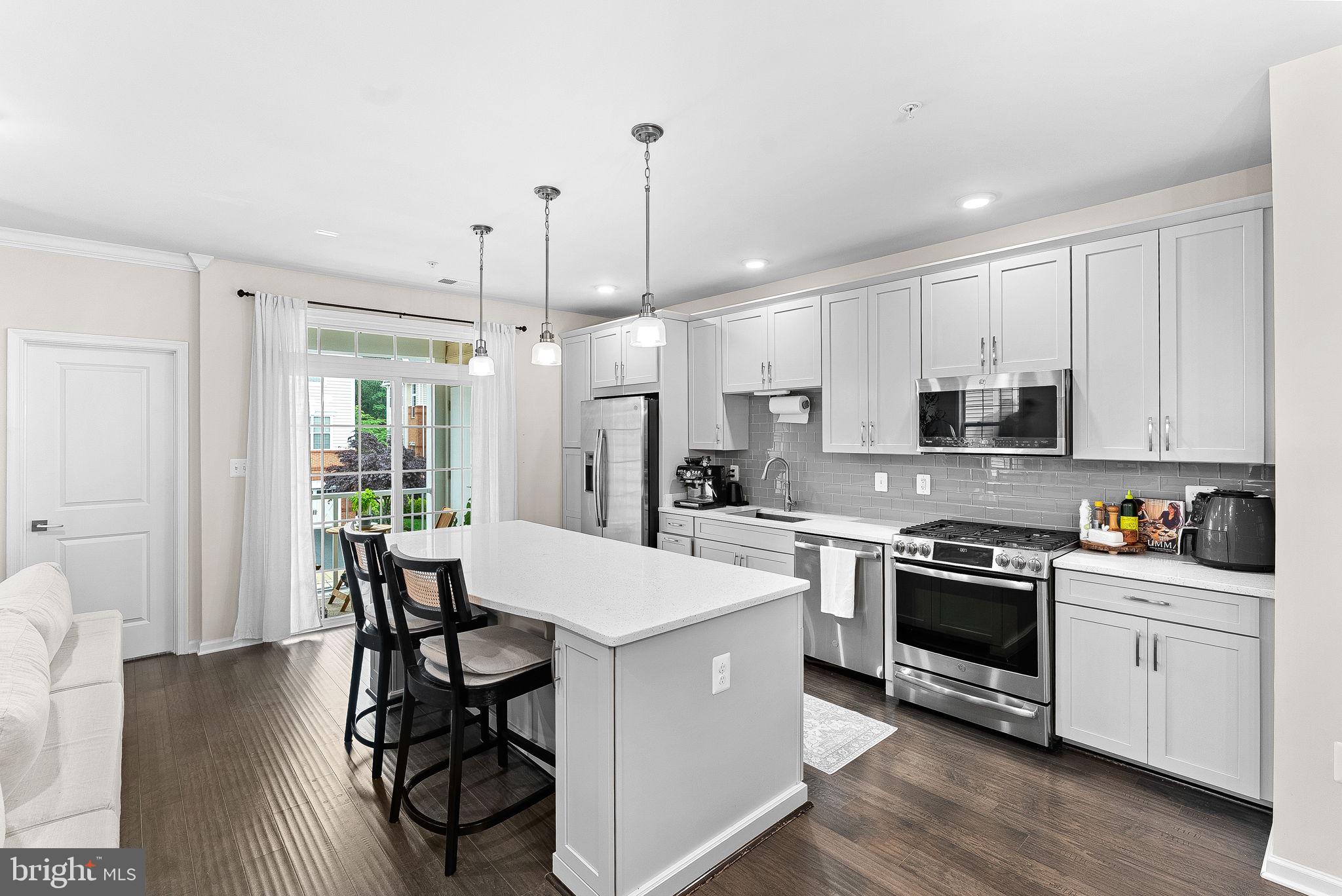 23230 Milltown Knoll Sq #106