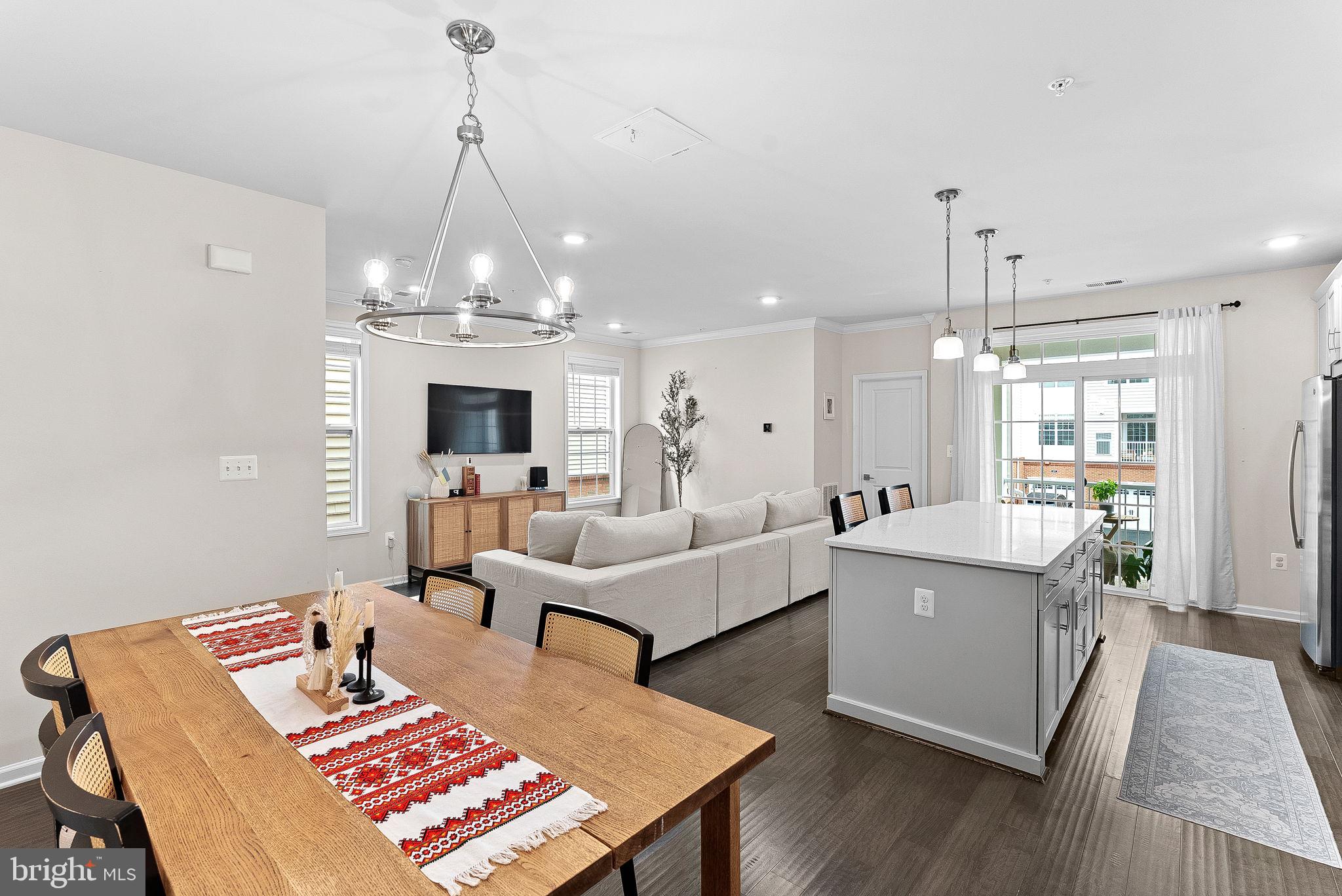 23230 Milltown Knoll Sq #106