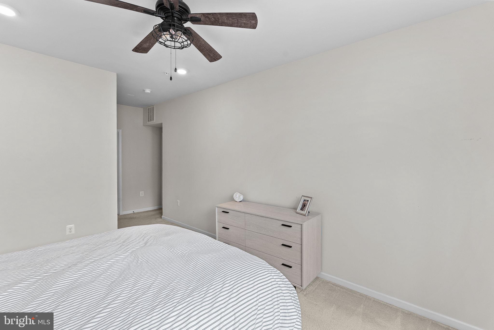 23230 Milltown Knoll Sq #106