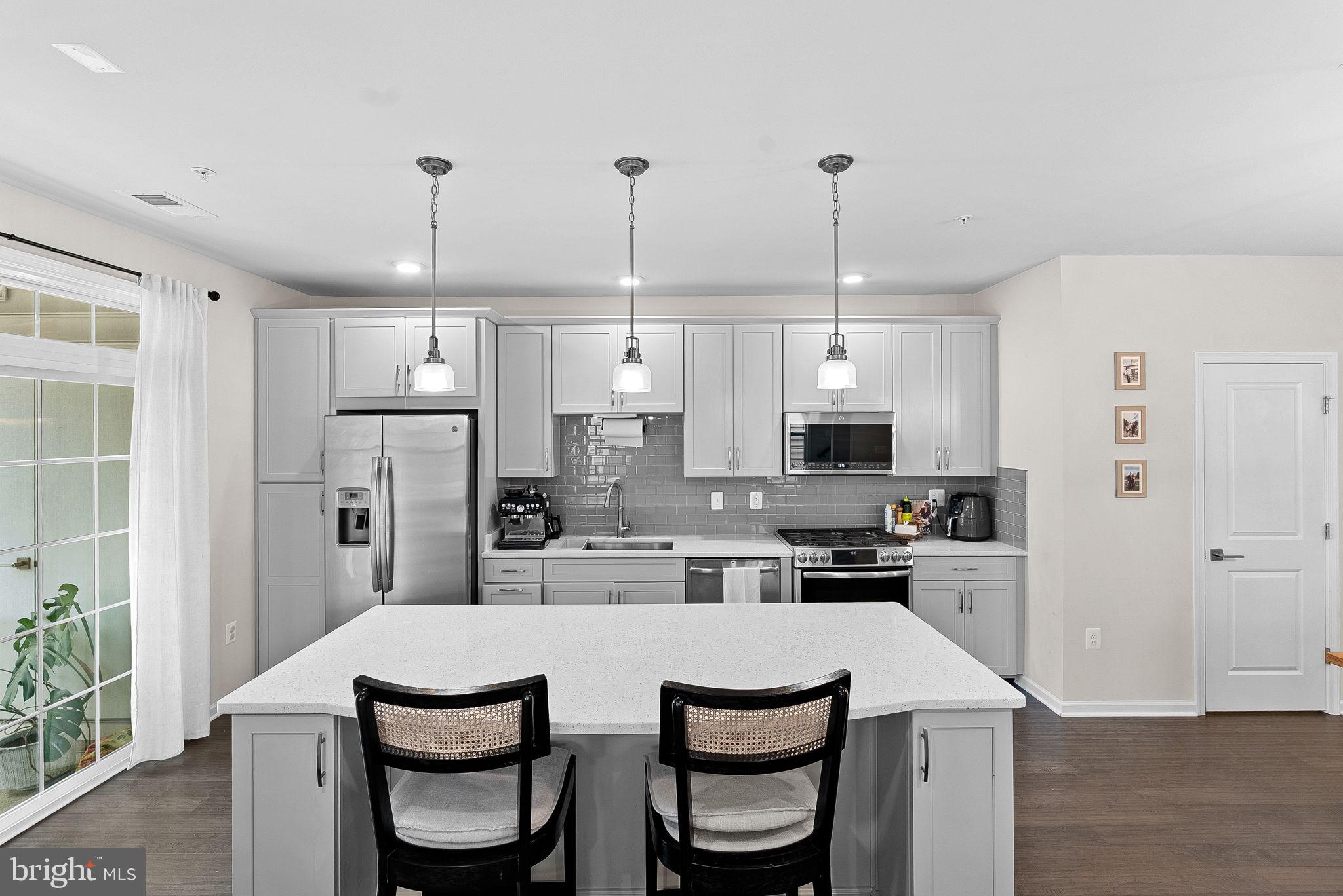 23230 Milltown Knoll Sq #106