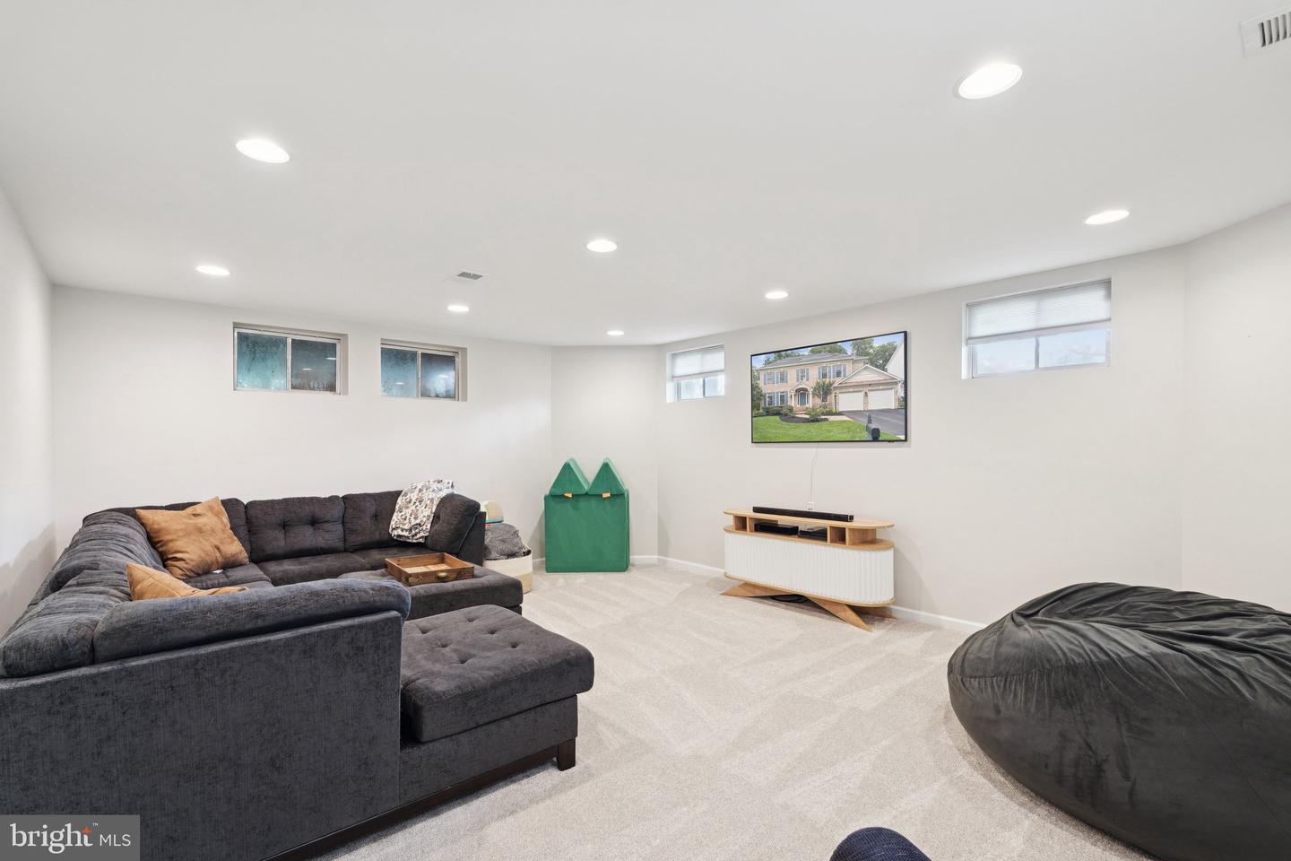 18416 Mill Run Ct