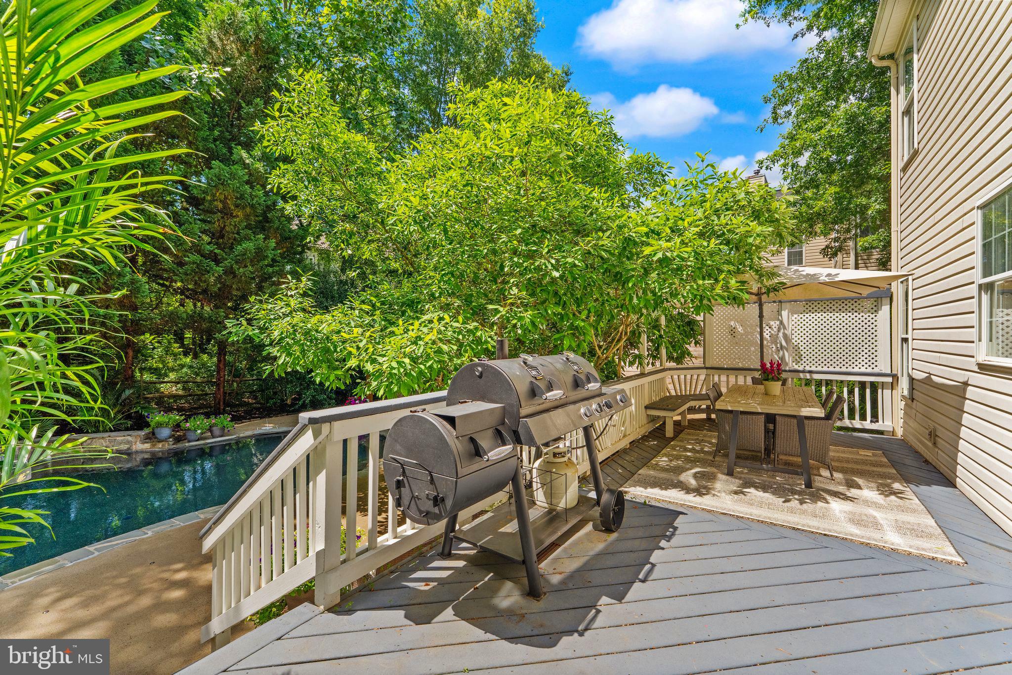 47236 Middle Bluff Pl