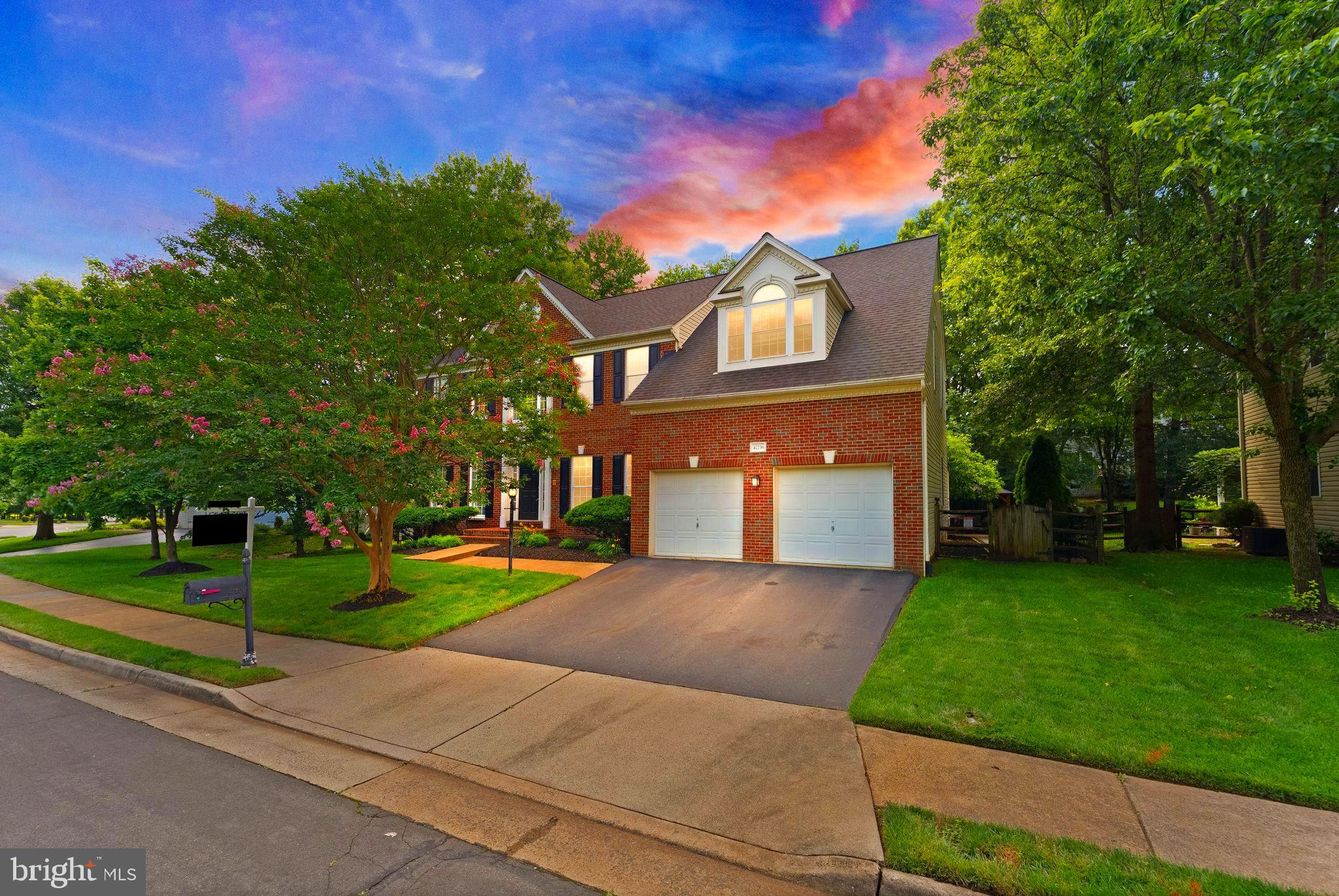 47236 Middle Bluff Pl