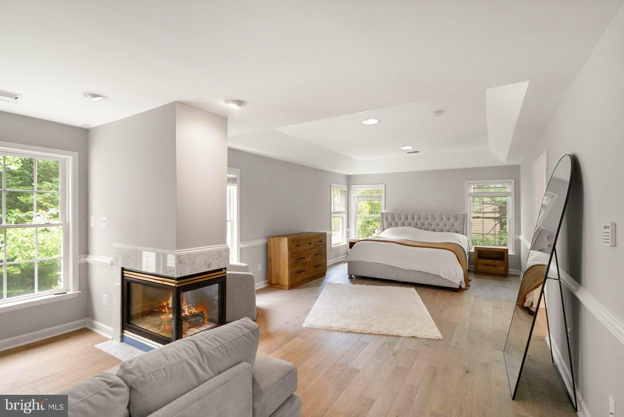 47236 Middle Bluff Pl