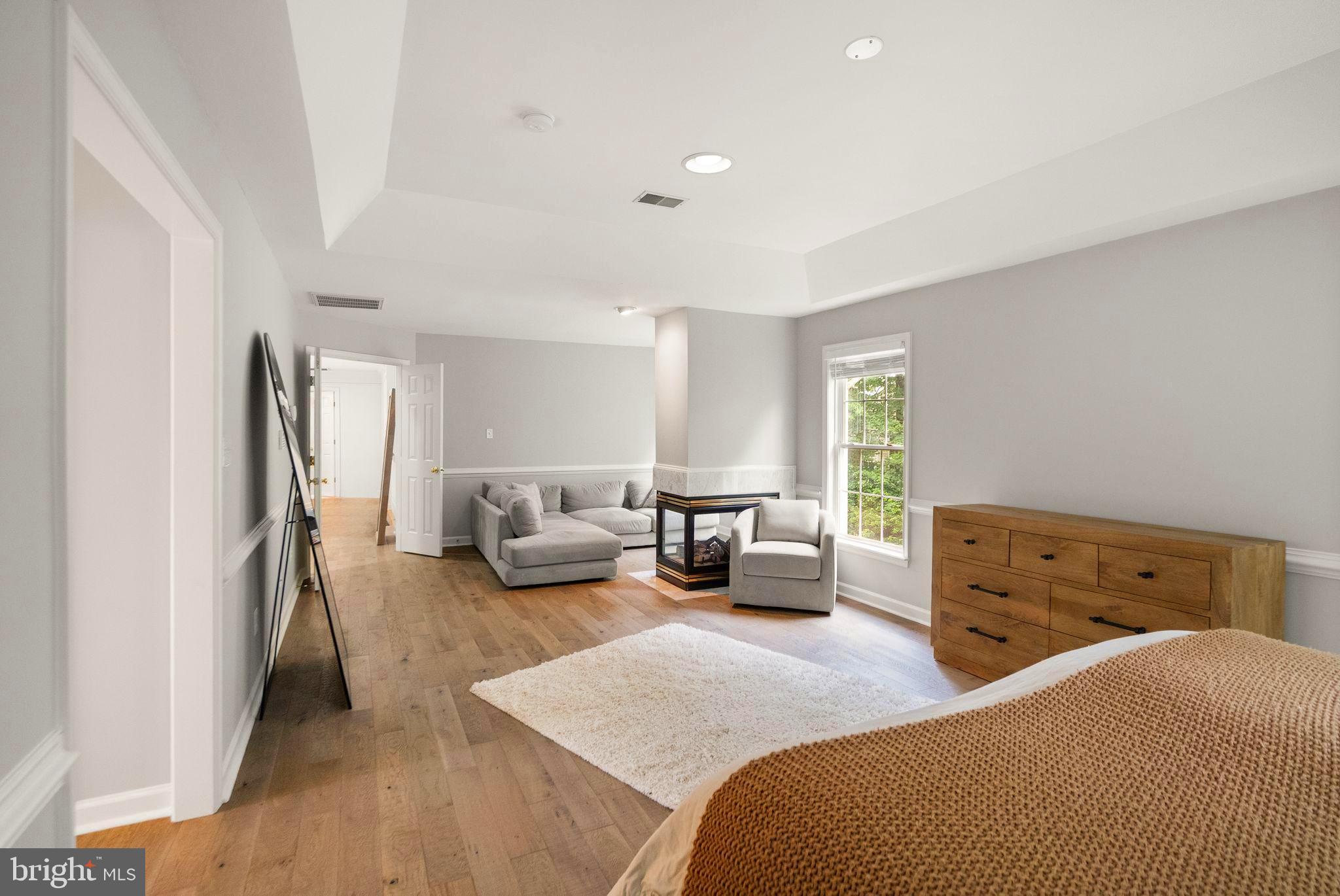 47236 Middle Bluff Pl