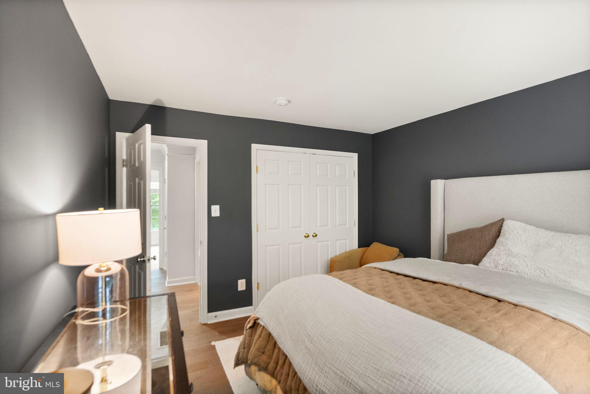 47236 Middle Bluff Pl