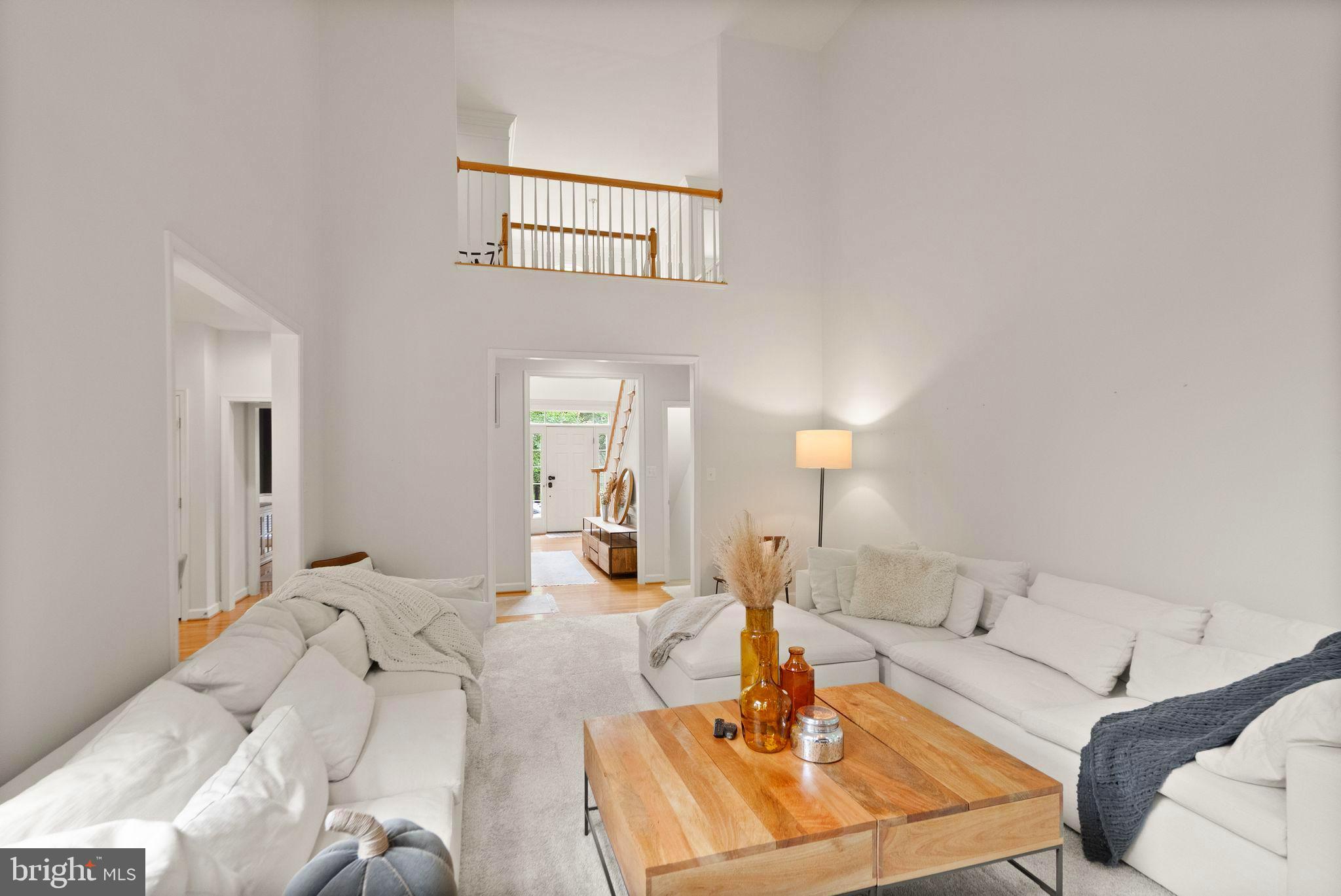 47236 Middle Bluff Pl