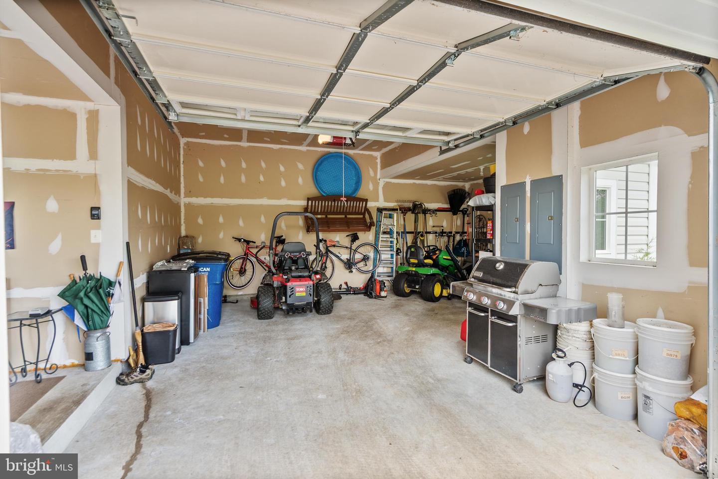 14231 Courtney Meadow Pl