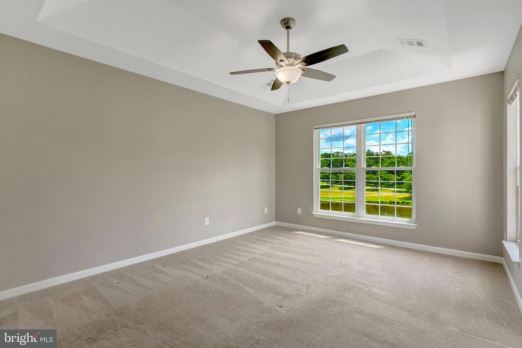 25280 Lake Shore Sq #304