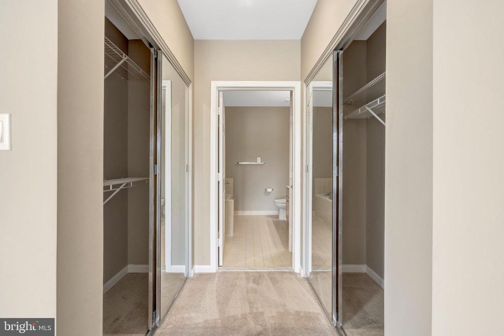 25280 Lake Shore Sq #304