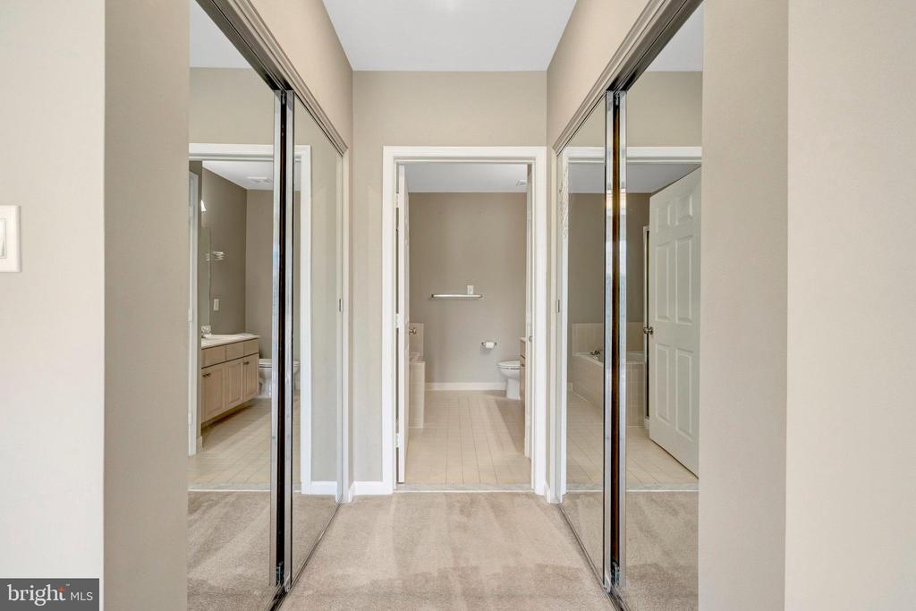 25280 Lake Shore Sq #304