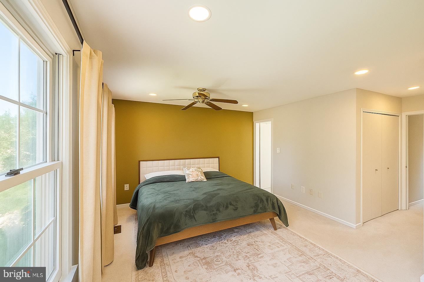 5 McCarty Ct