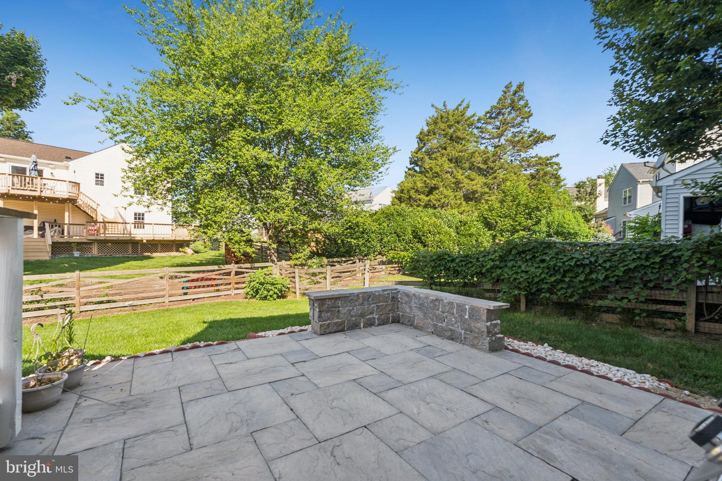 5 McCarty Ct