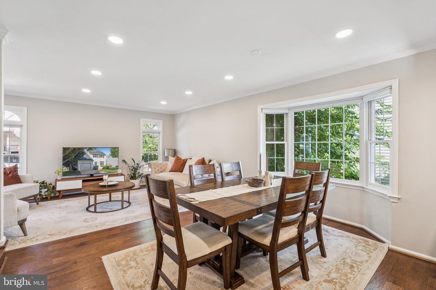 5 McCarty Ct