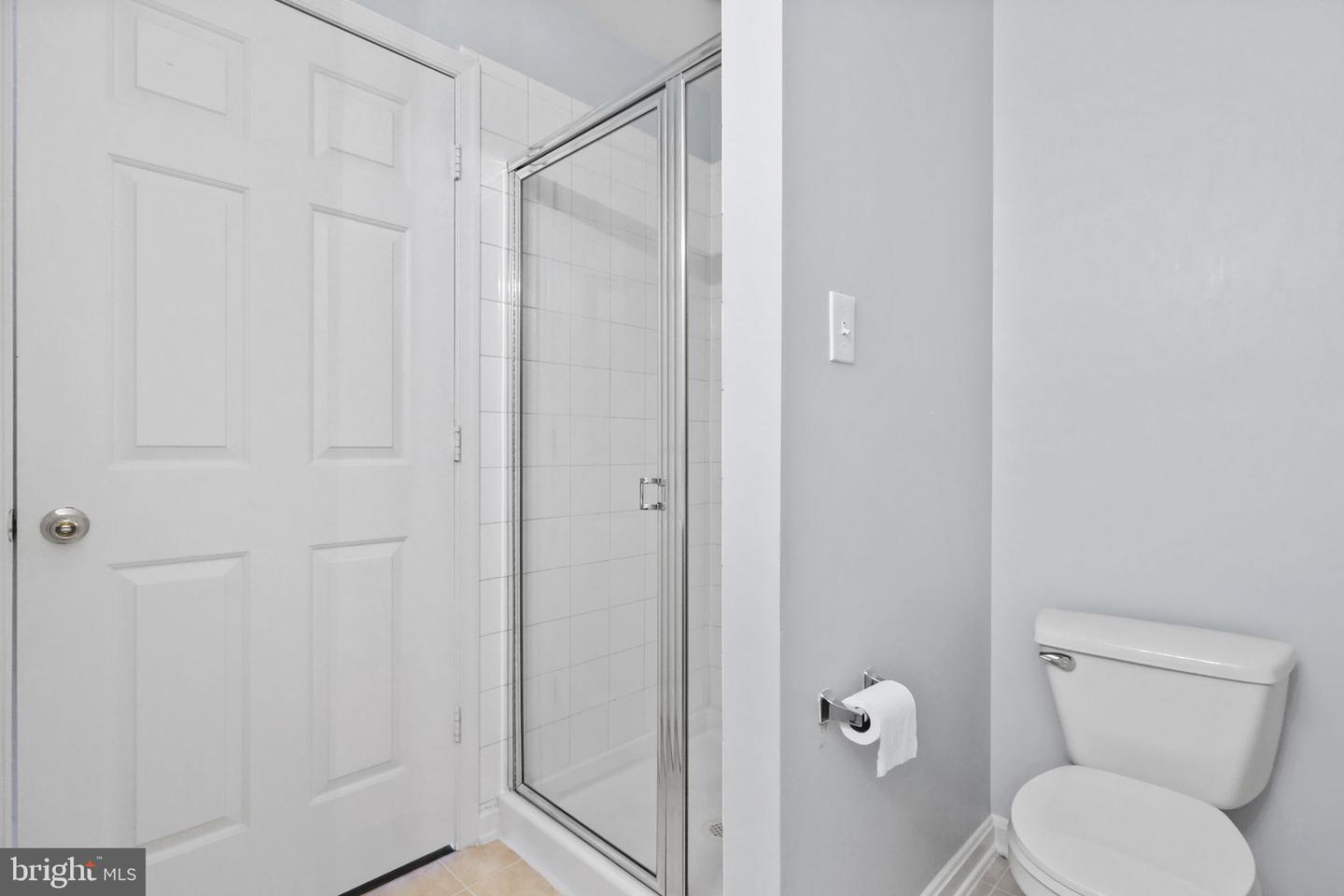 513 CONSTELLATION SQ SE #E