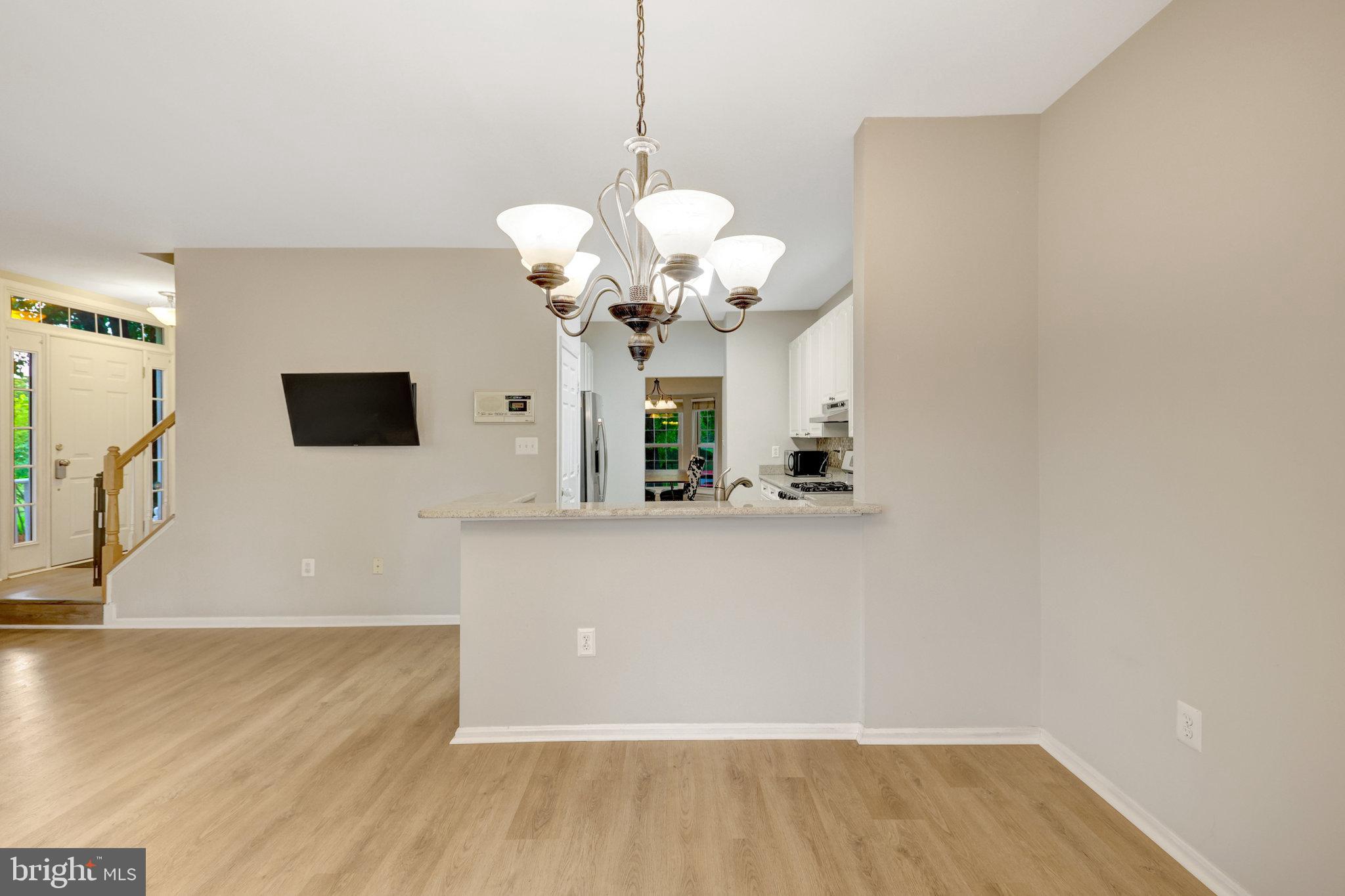 44115 Allderwood Ter