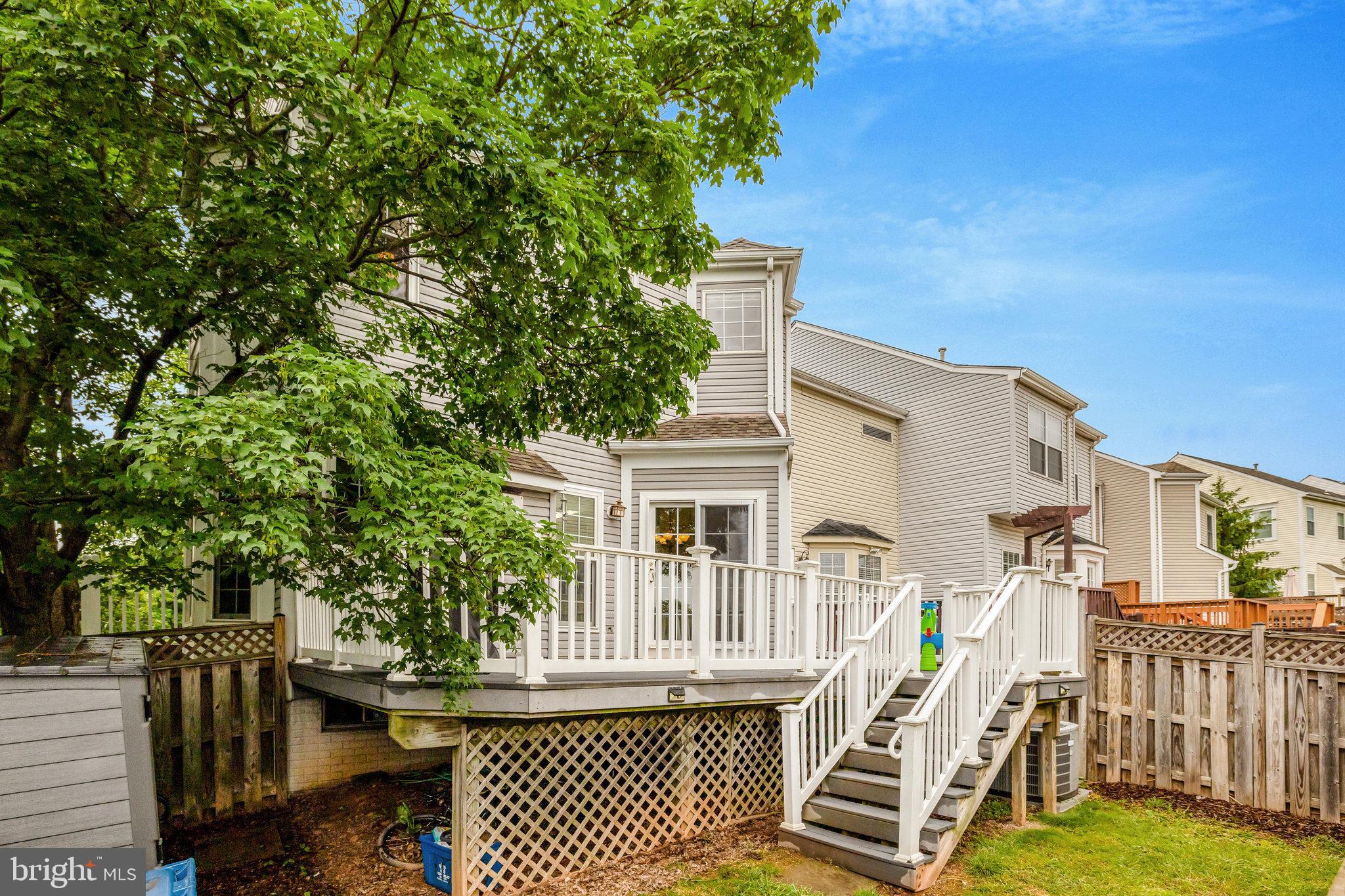 44115 Allderwood Ter