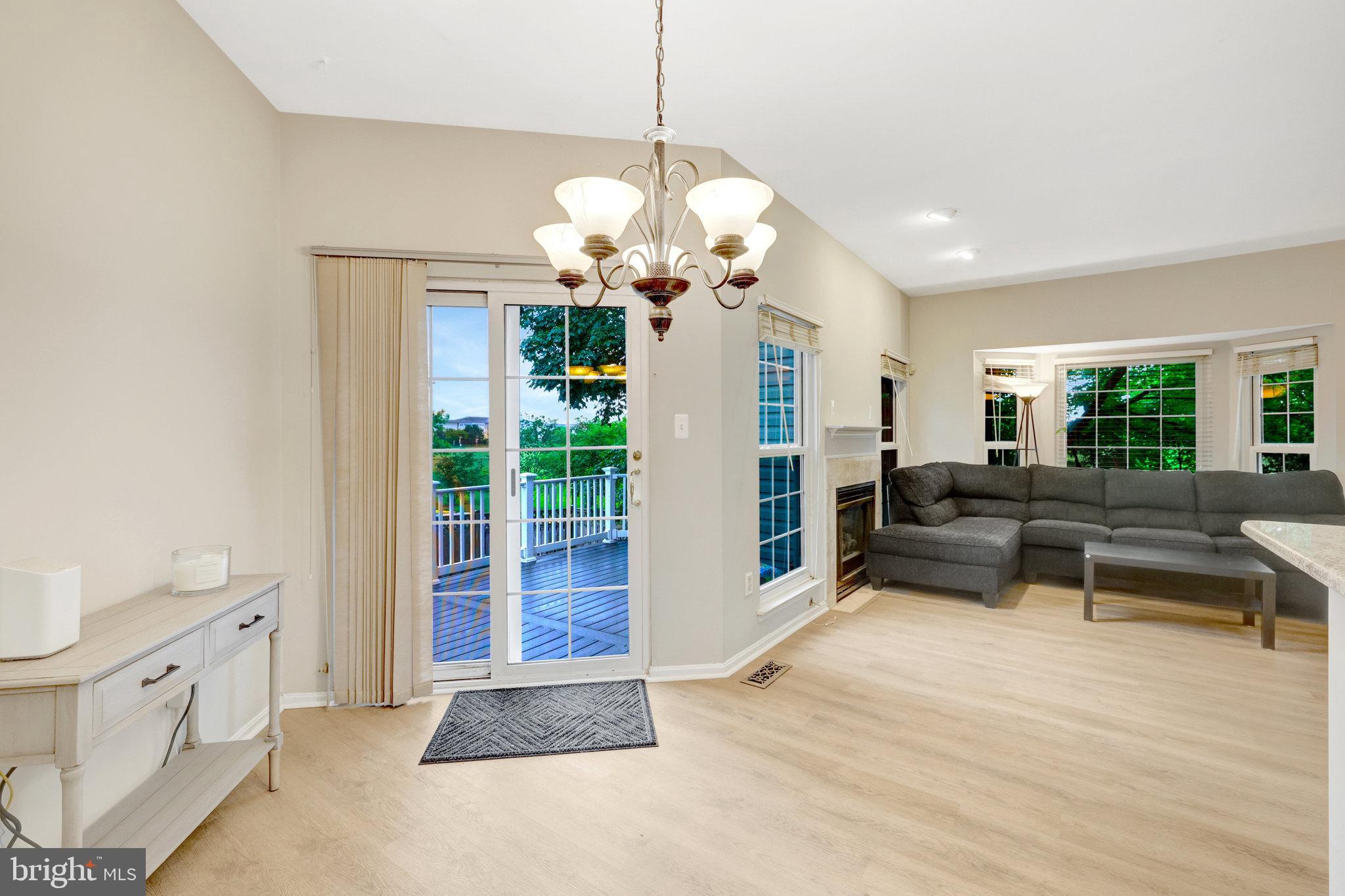 44115 Allderwood Ter