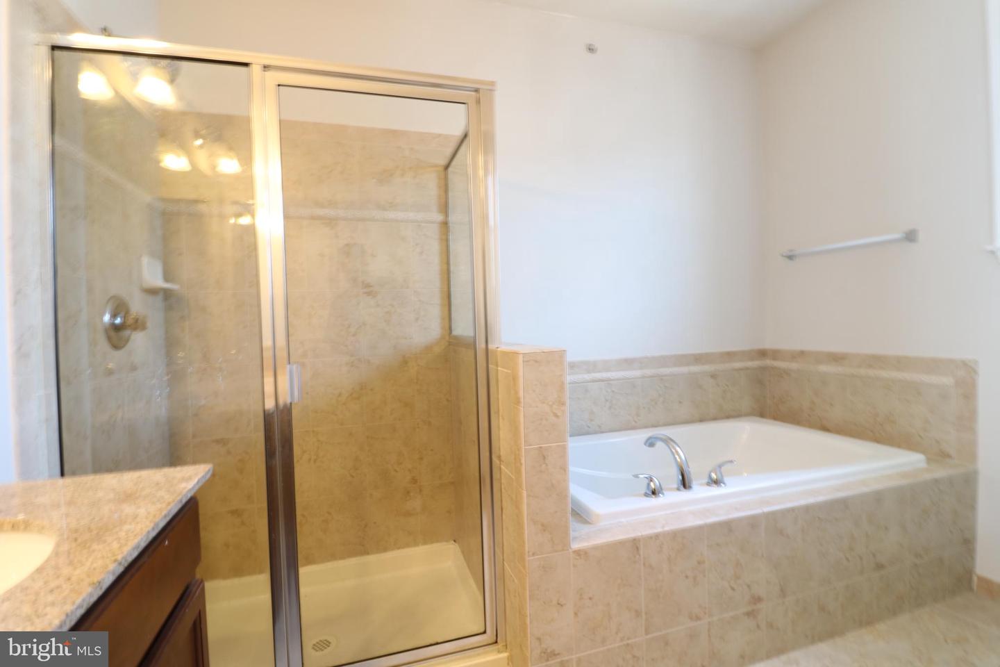 24698 LYNETTE SPRINGS TER
