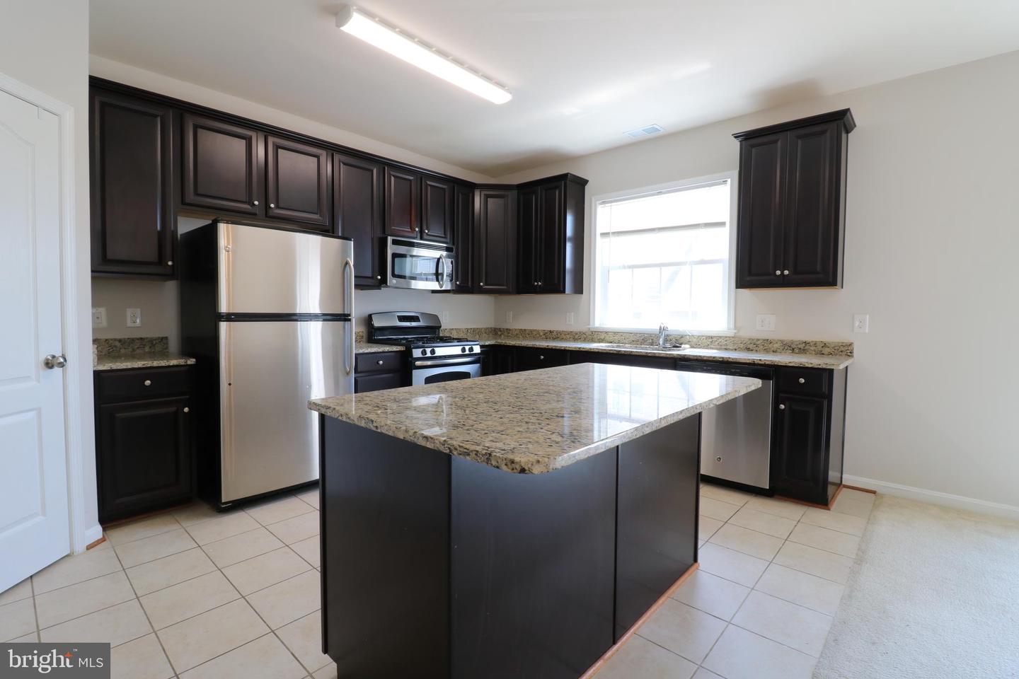24698 LYNETTE SPRINGS TER