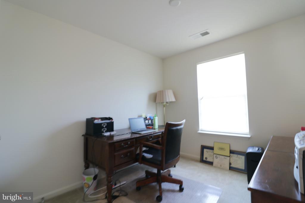 22702 PARKLAND FARMS TER