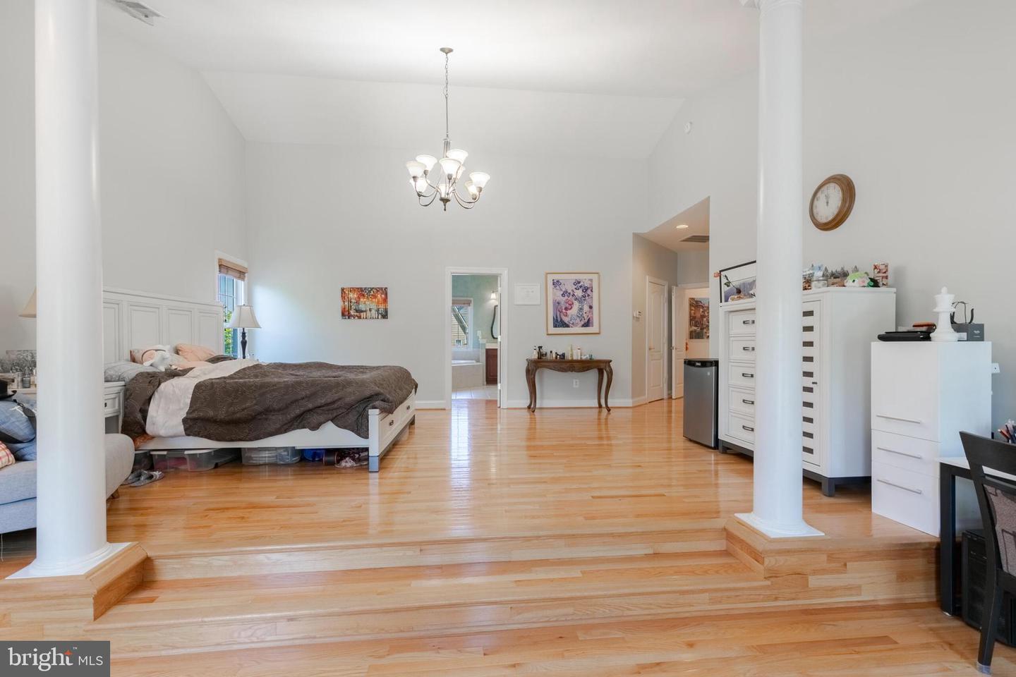 19363 Mill Dam Pl