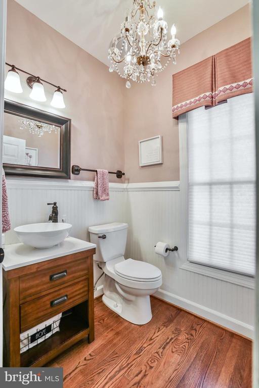 18301 Mid Ocean Pl