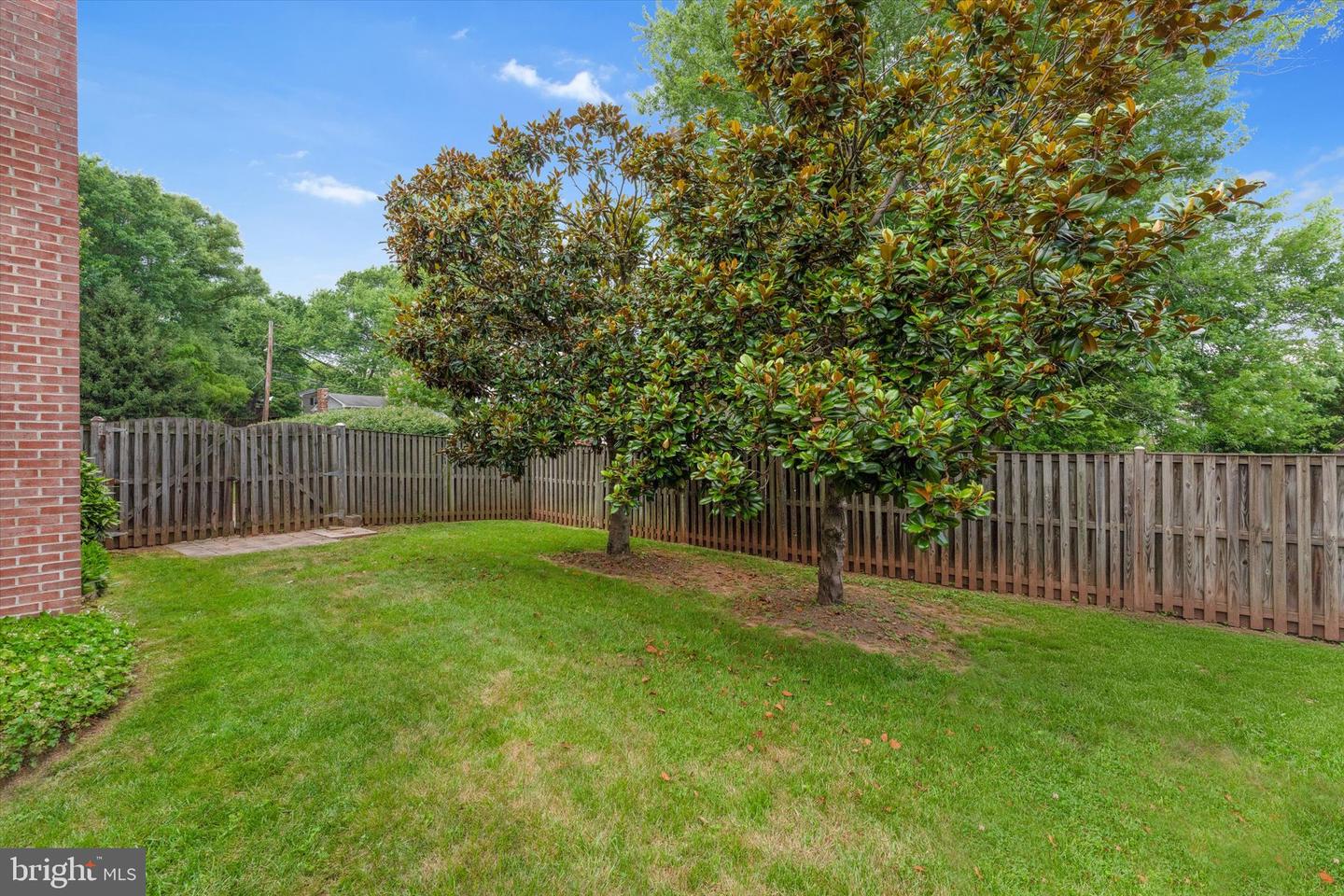 1010 Tuscarora Dr SW