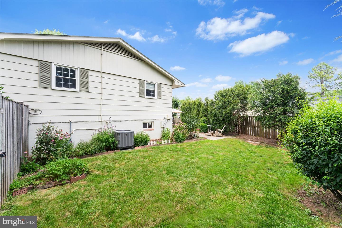 1010 Tuscarora Dr SW