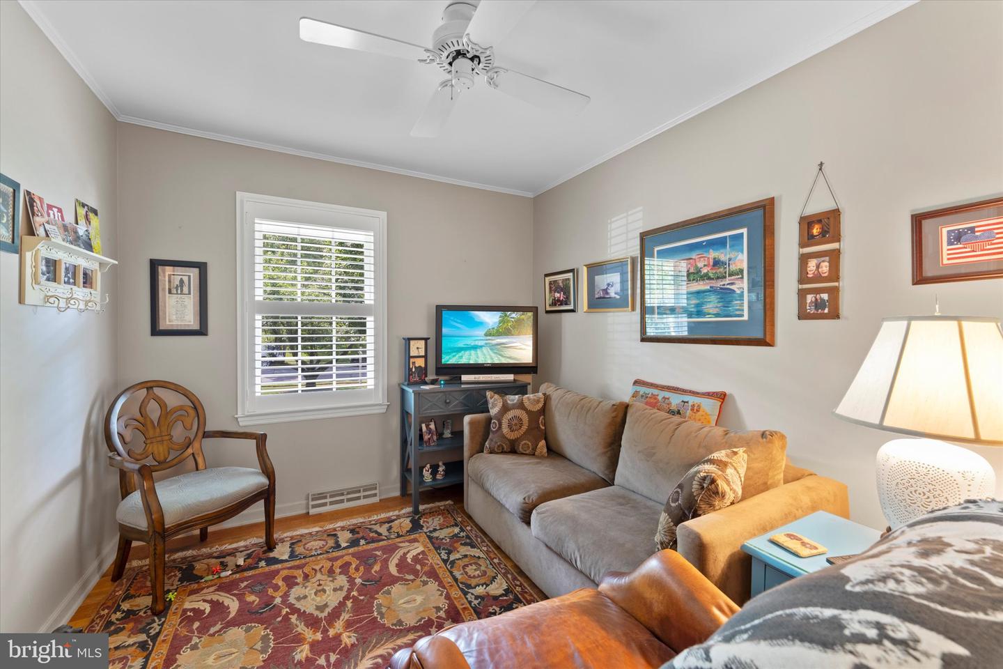 1010 Tuscarora Dr SW