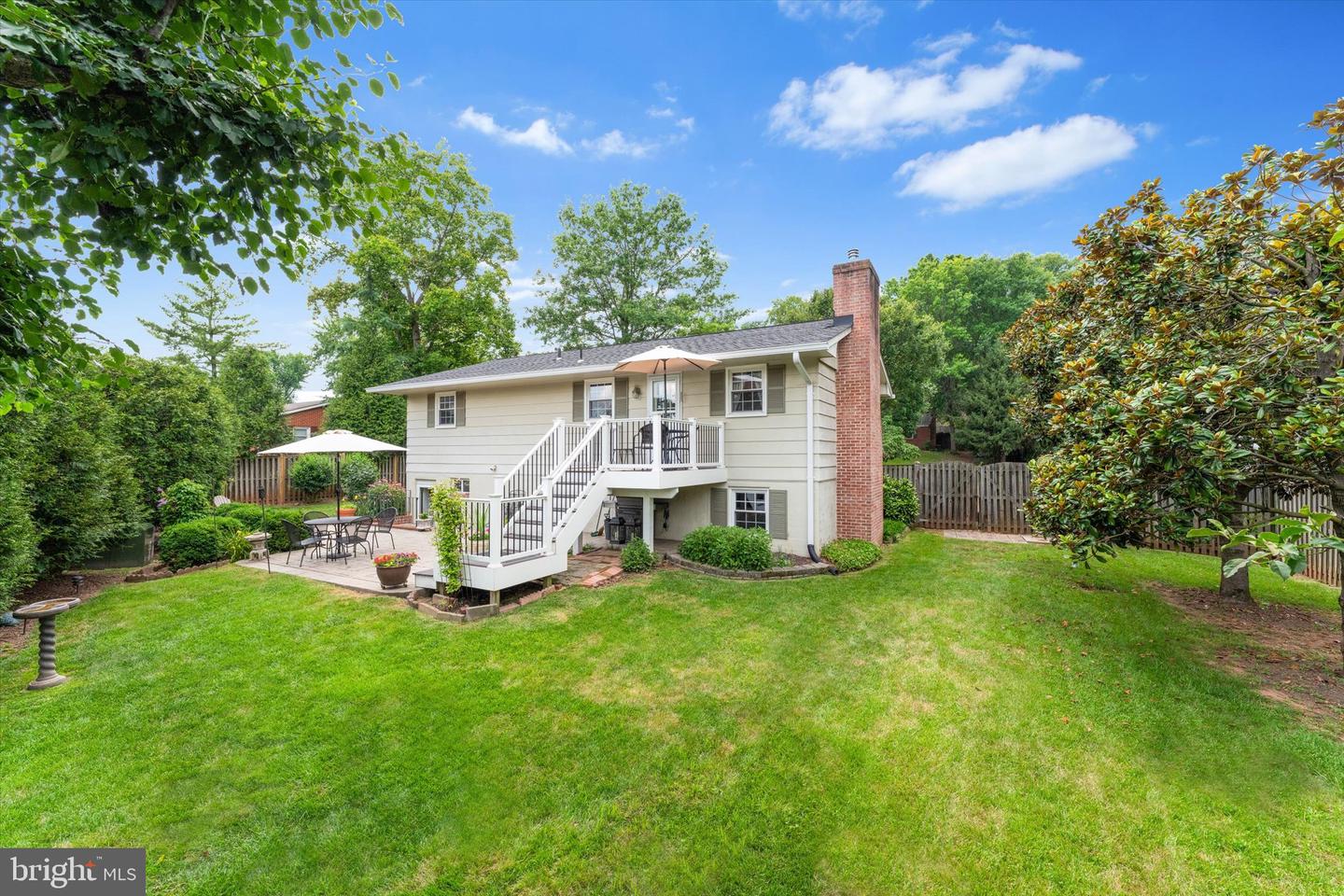 1010 Tuscarora Dr SW